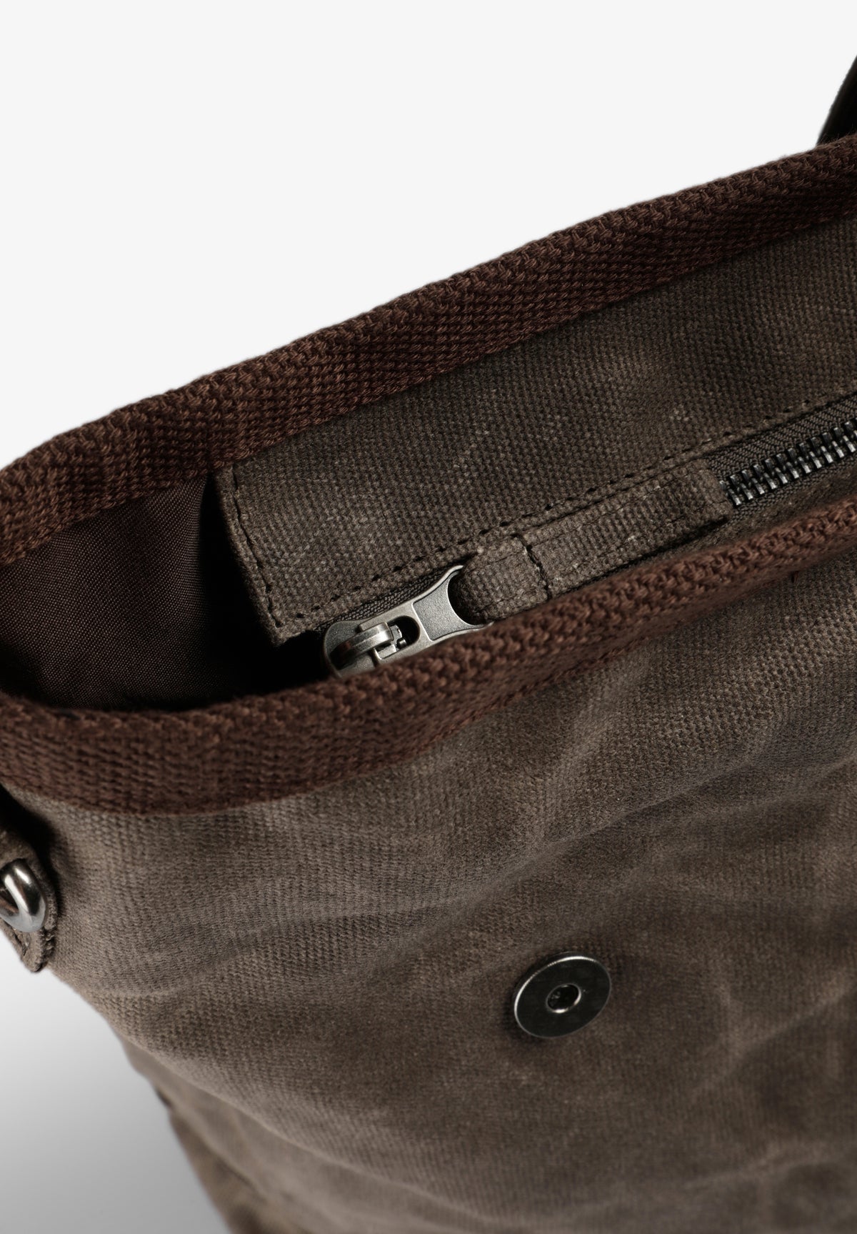 BOLSA DE VIAJE ENCERADA