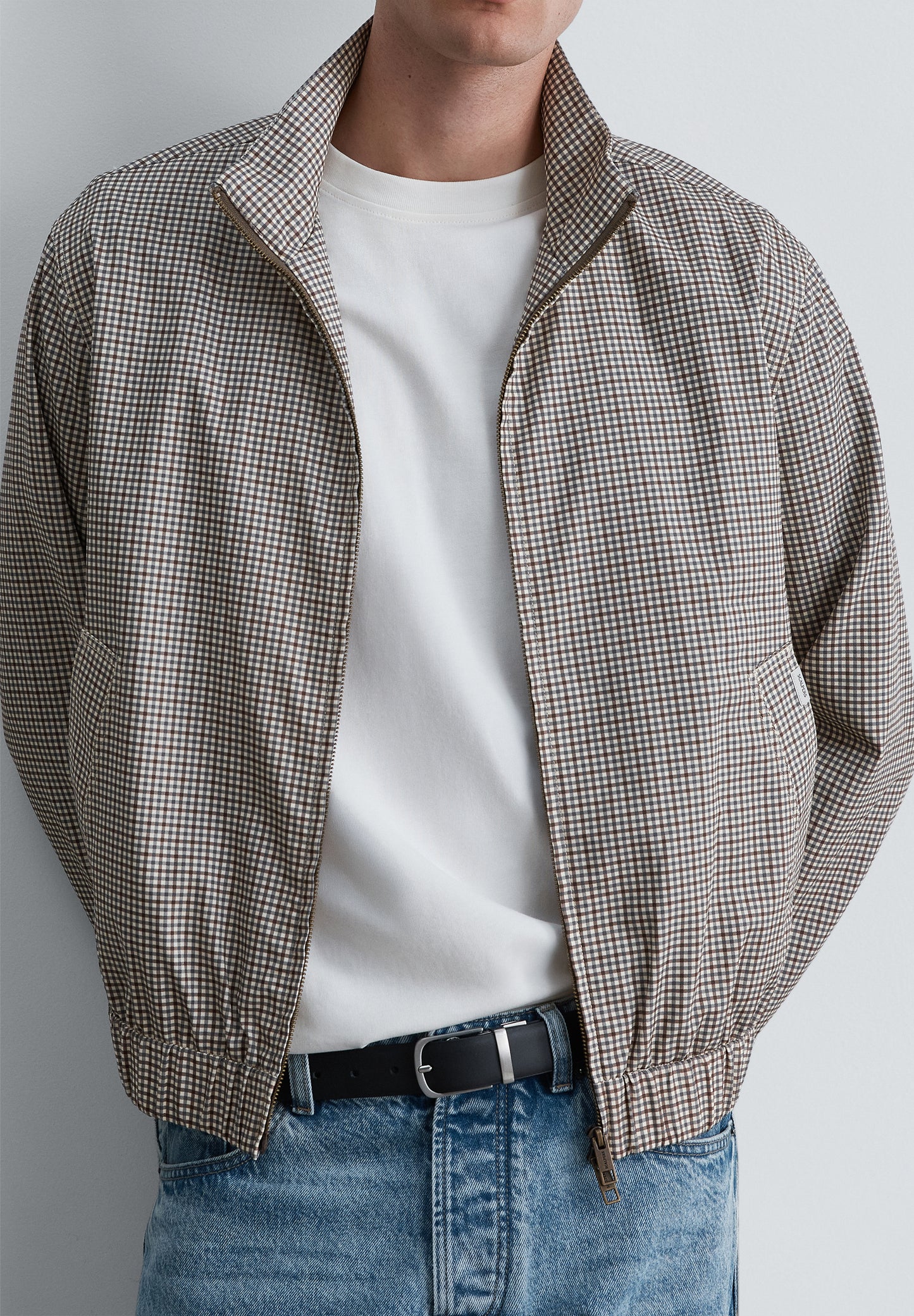 CHAQUETA BOMBER ESTAMPADO MICROCUADRO