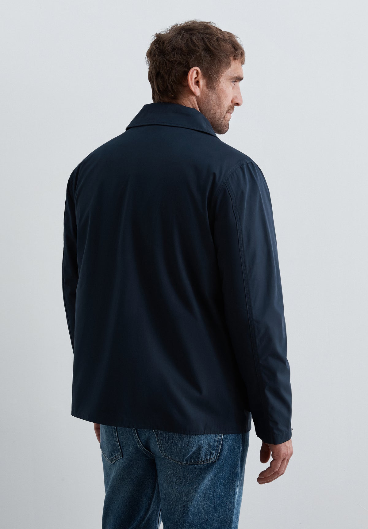CHAQUETA TÉCNICA BOLSILLOS