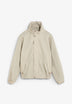 CHAQUETA TÉCNICA CON CAPUCHA OCULTA