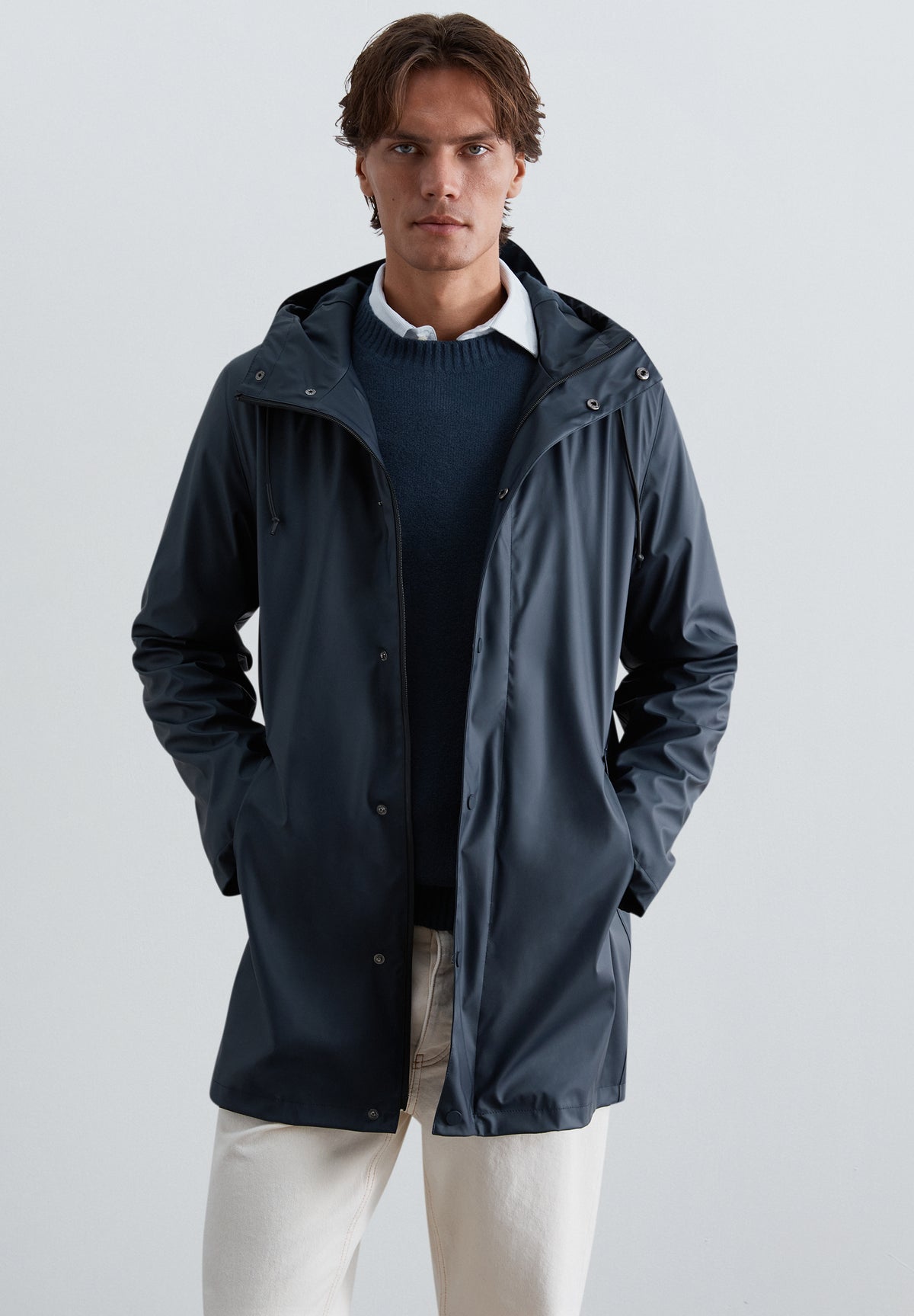 CHAQUETA IMPERMEABLE LOGO