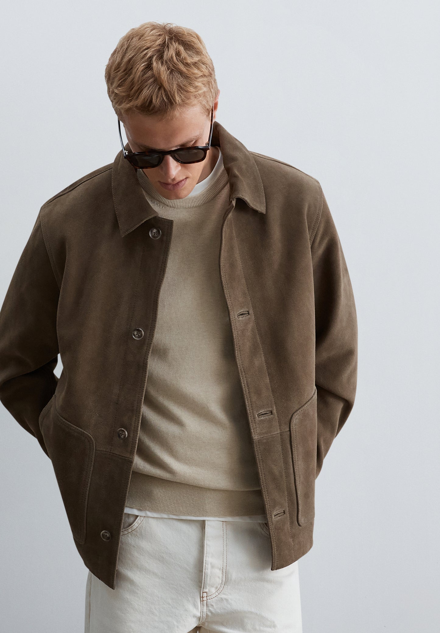CHAQUETA ANTE CON BOLSILLOS