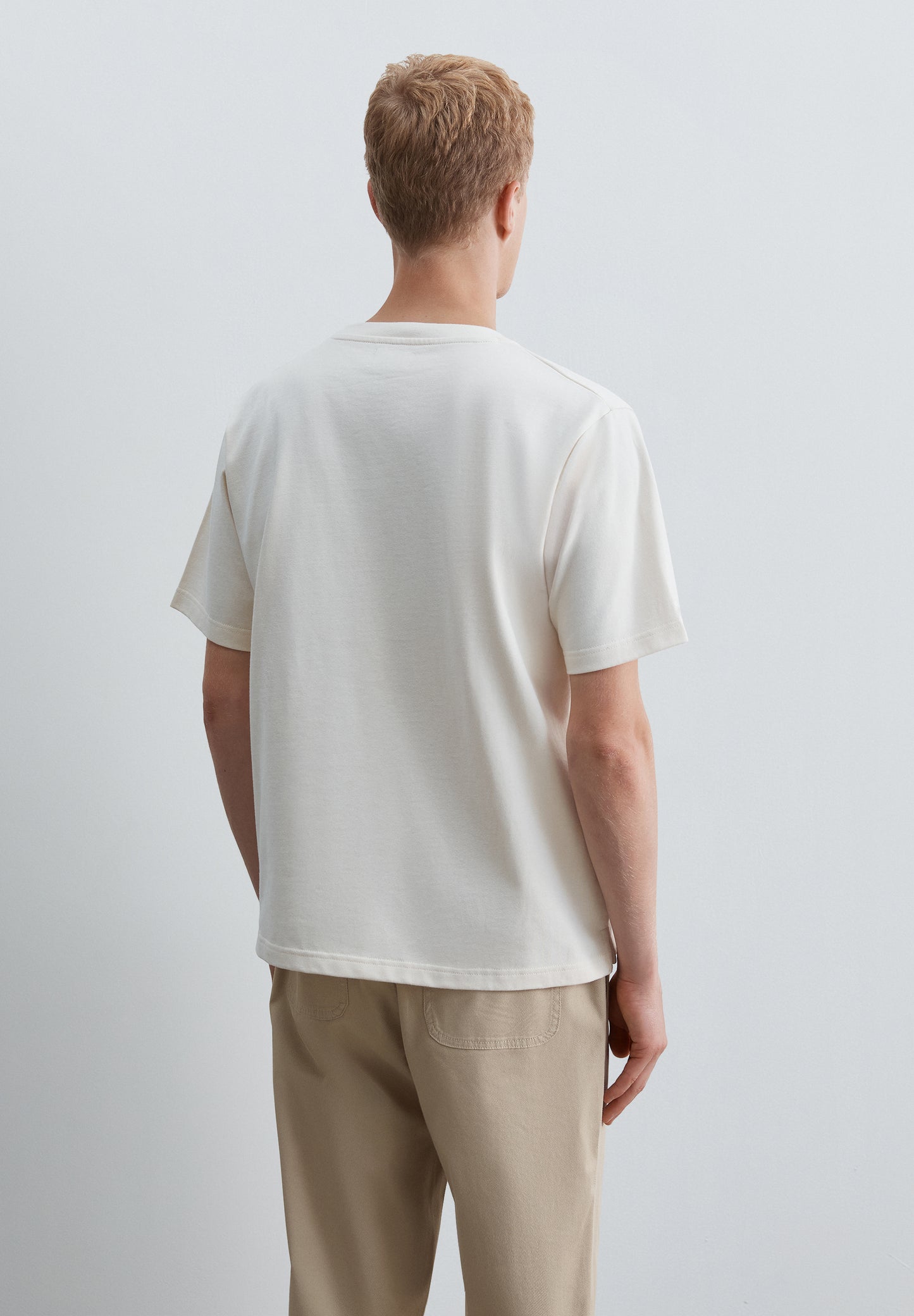 CAMISETA BORDADO BOXY FIT