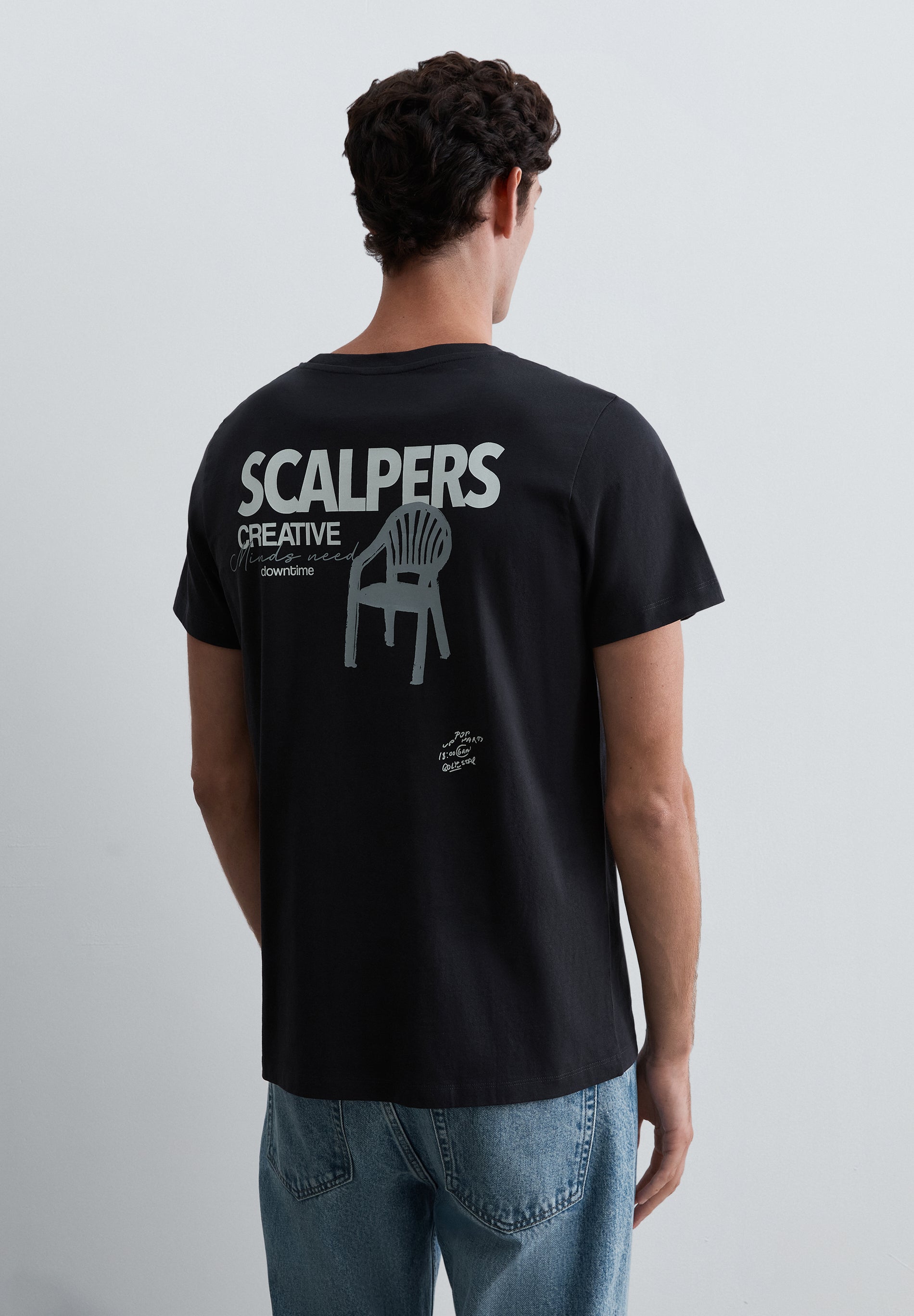 CAMISETA REGULAR FIT PRINT CONTRASTE