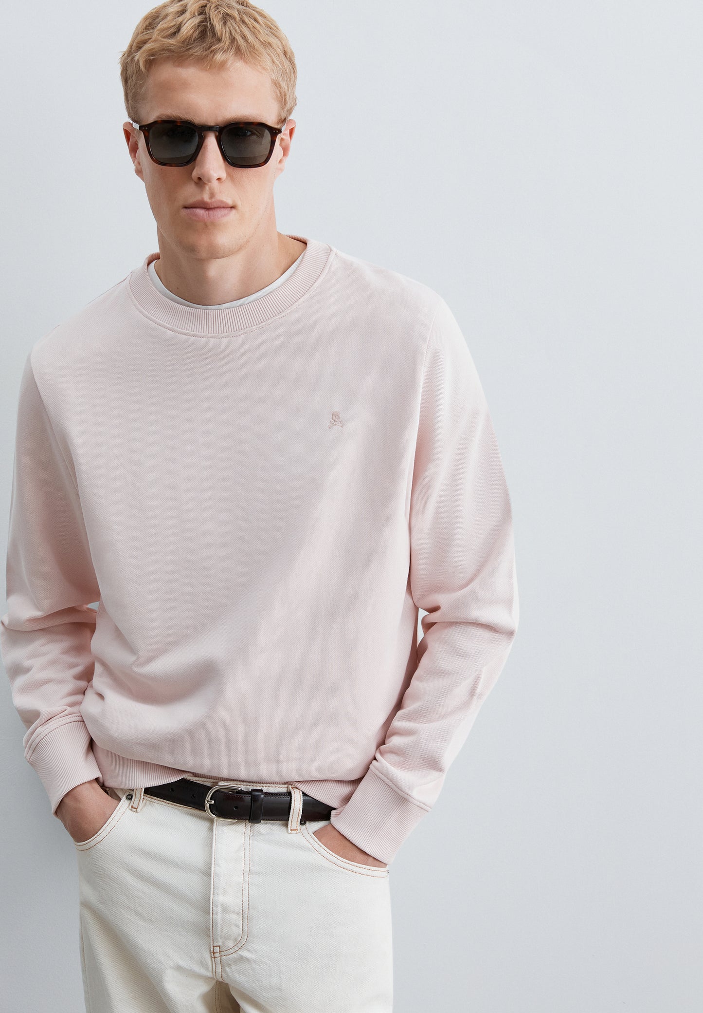SUDADERA CREWNECK BORDADO TONO