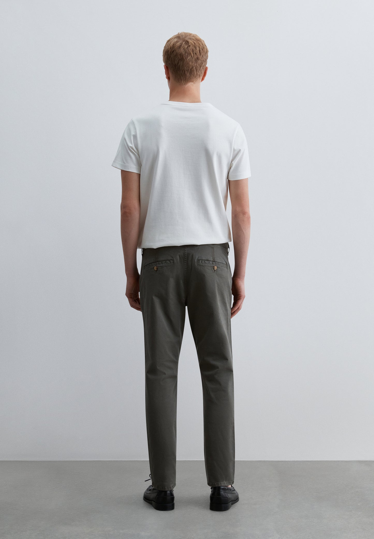 PANTALÓN CHINO SLIM FIT