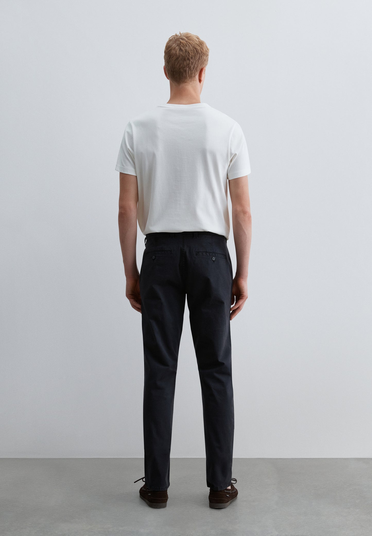 PANTALÓN CHINO SLIM FIT