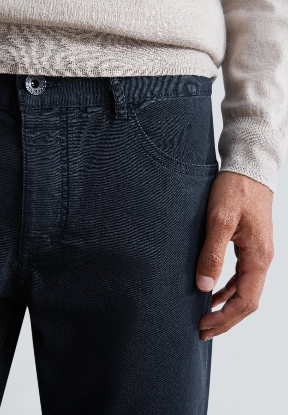 PANTALÓN CINCO BOLSILLOS