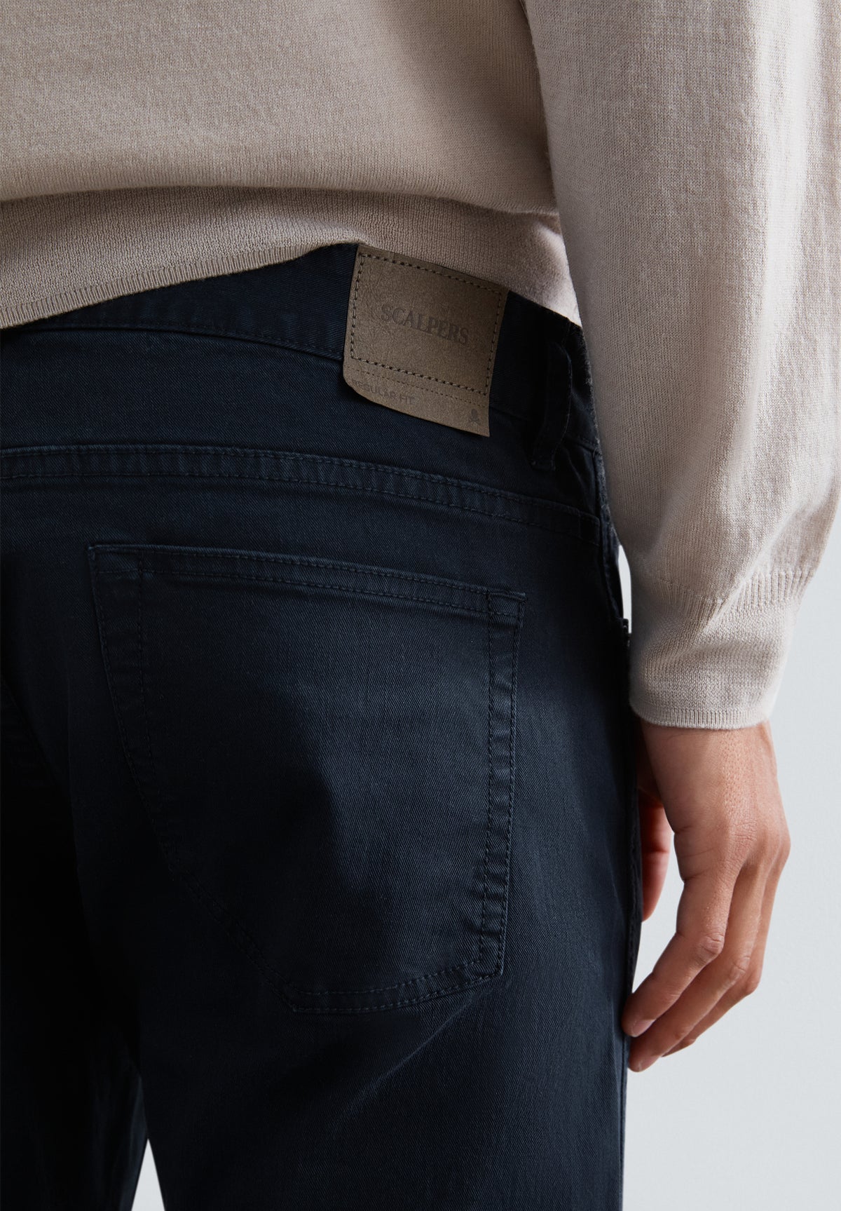 PANTALÓN CINCO BOLSILLOS
