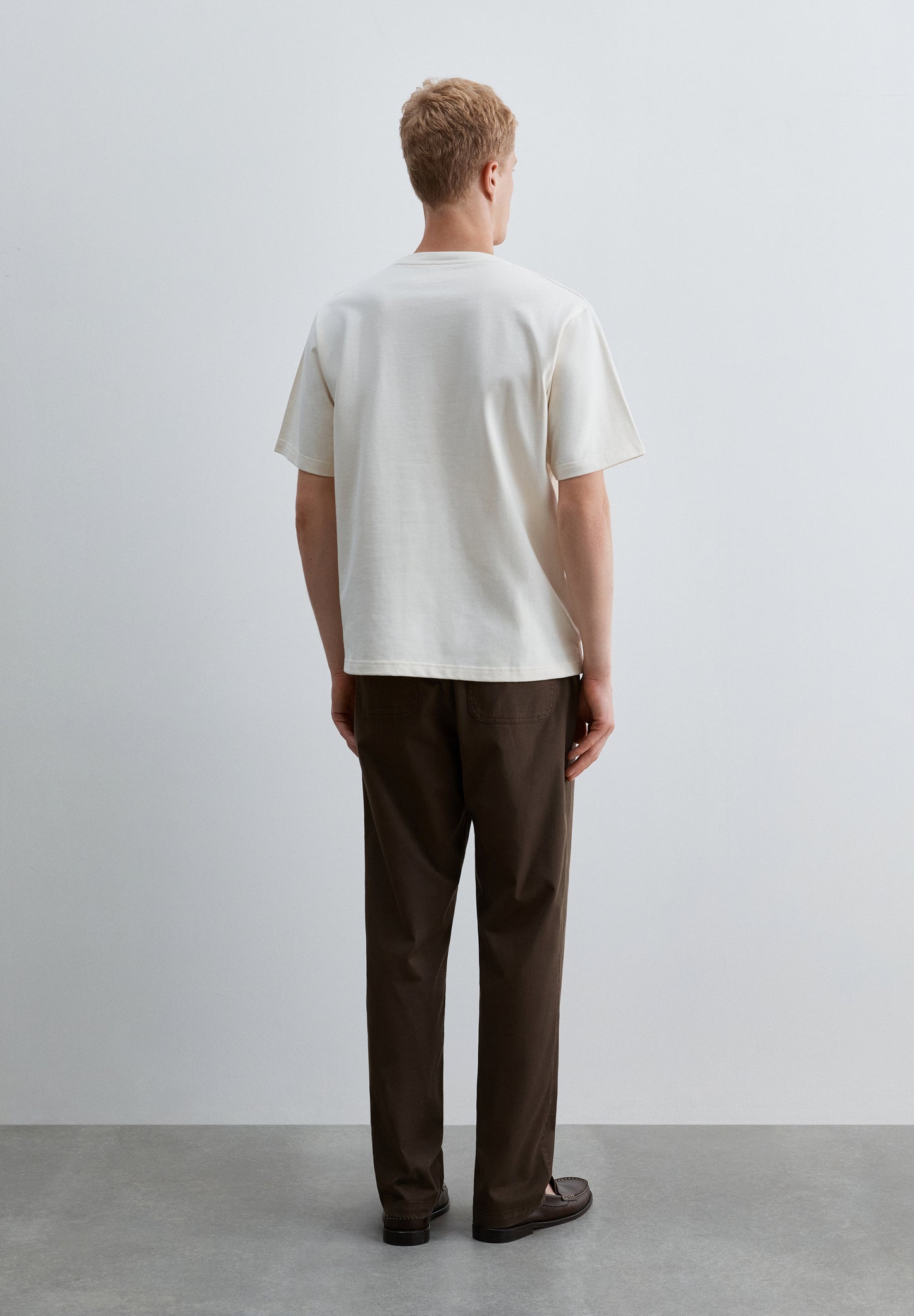 PANTALÓN RELAXED FIT CON CORDÓN