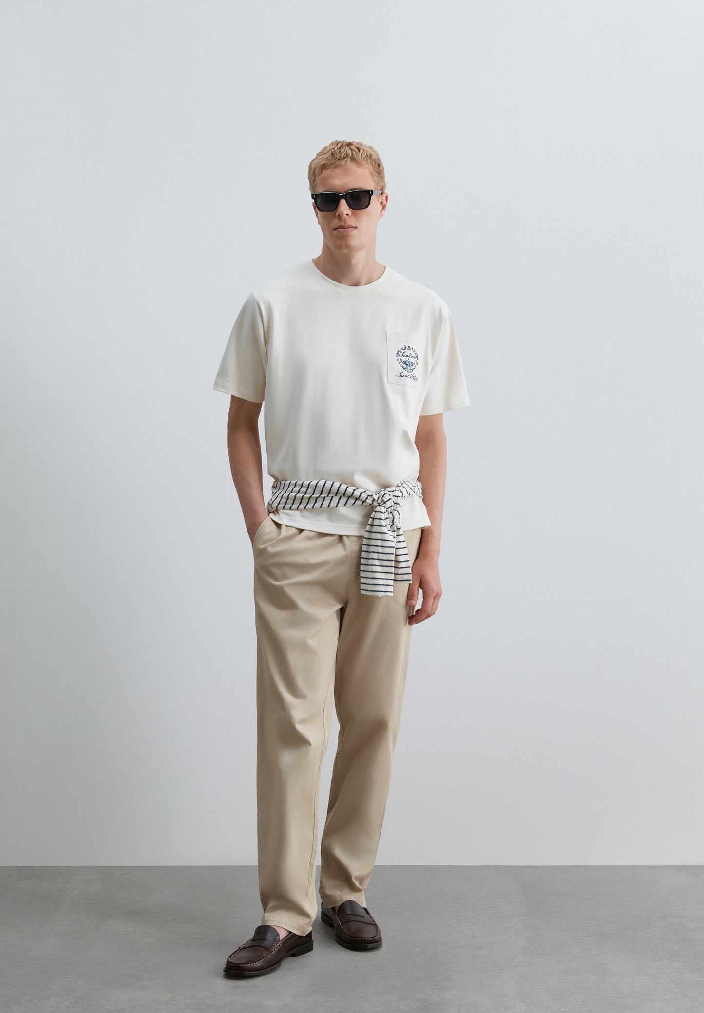 PANTALÓN RELAXED FIT CON CORDÓN