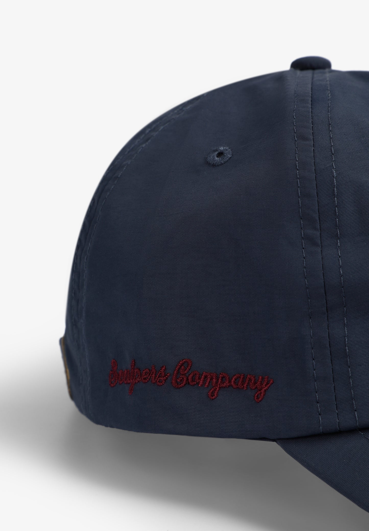 GORRA CALAVERA BORDADA