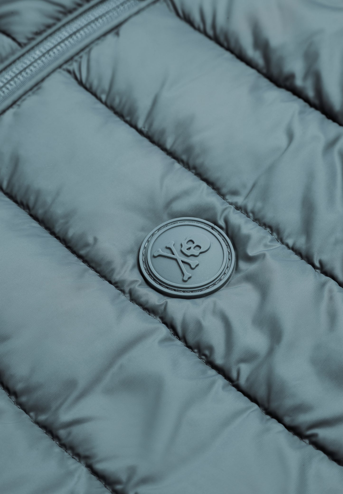 CHALECO ACOLCHADO CALAVERA PARCHE