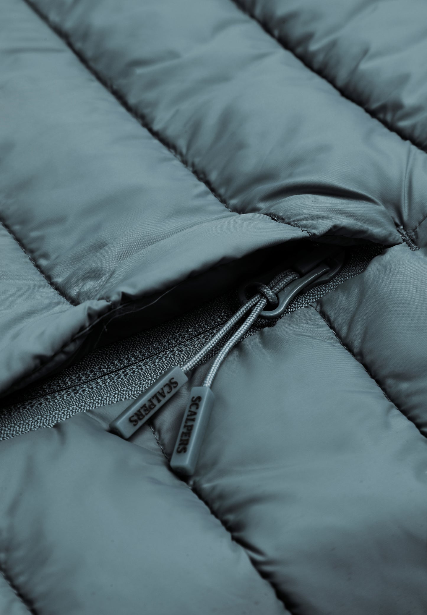 CHALECO ACOLCHADO CALAVERA PARCHE