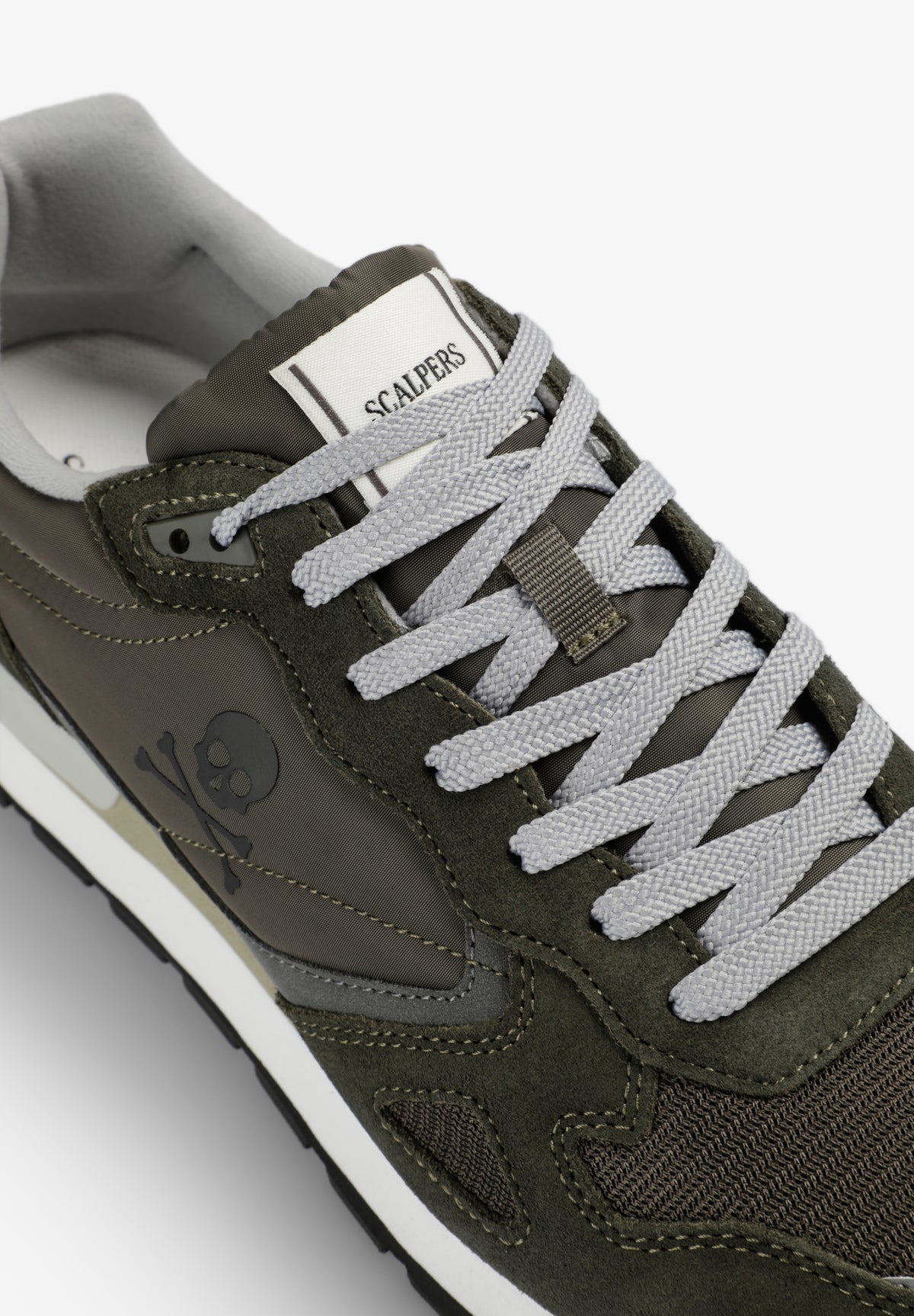 SNEAKERS CALAVERA COMBINADAS