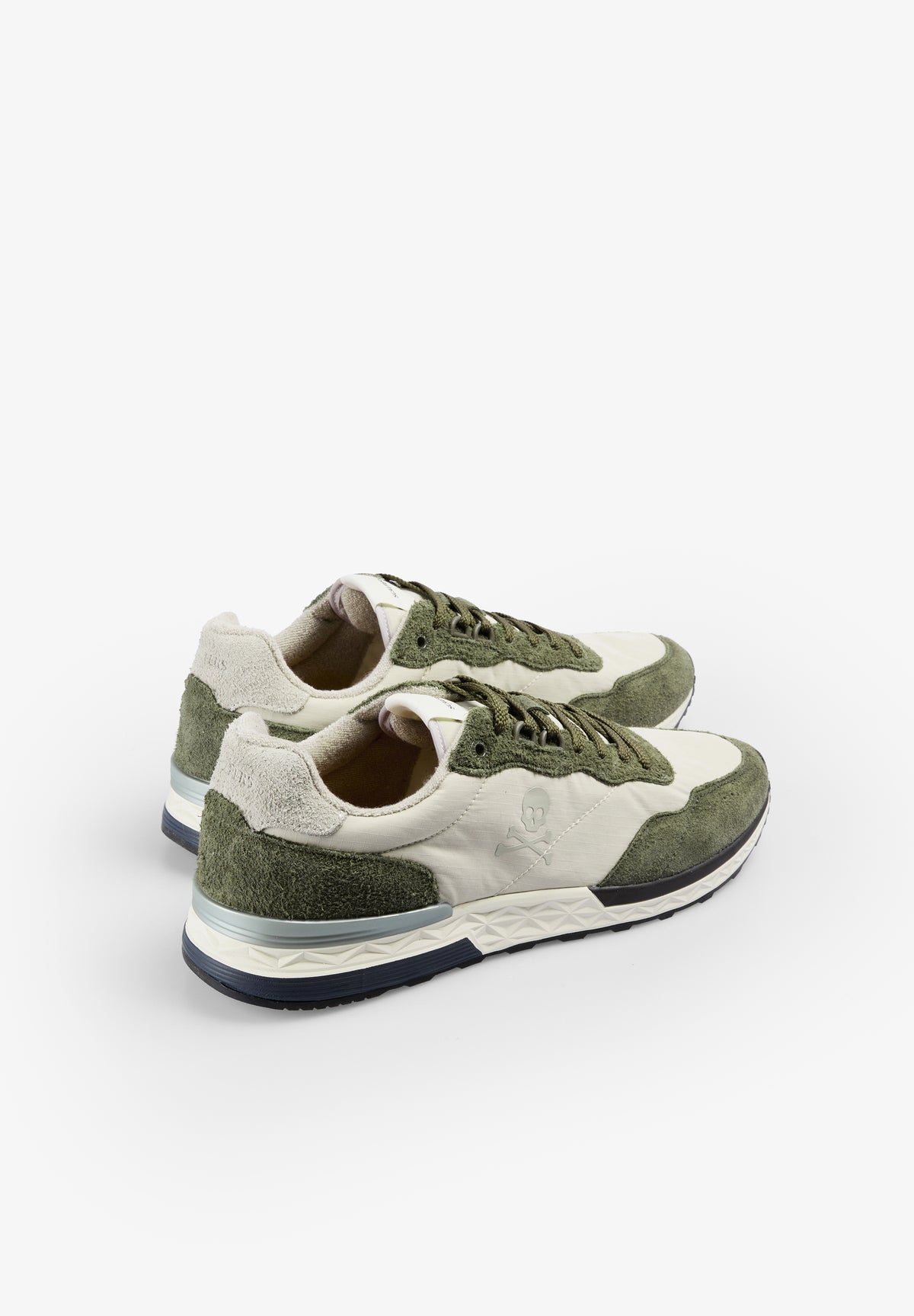 SNEAKERS ANTE CONTRASTE