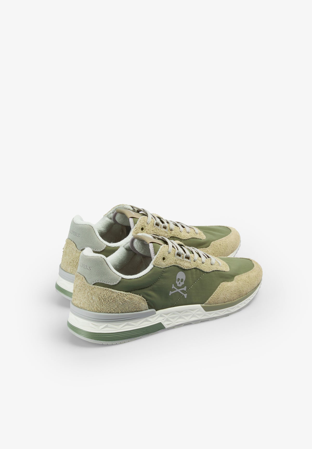 SNEAKERS ANTE CONTRASTE