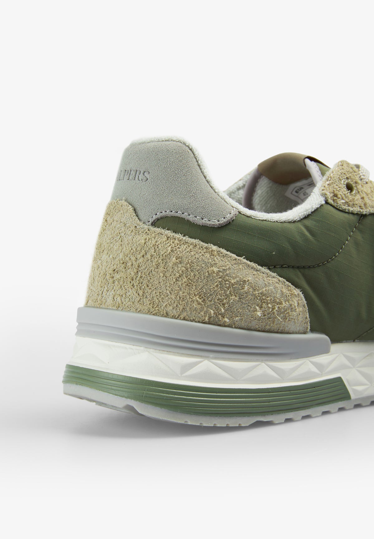 SNEAKERS ANTE CONTRASTE
