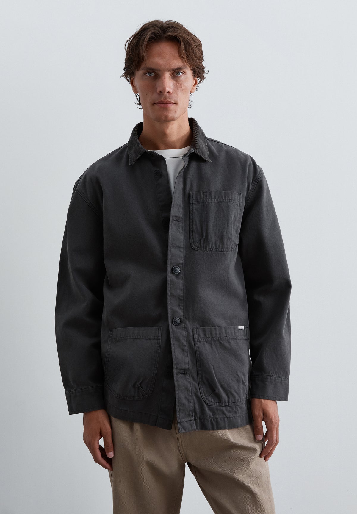 SOBRECAMISA BOLSILLOS LAVADA