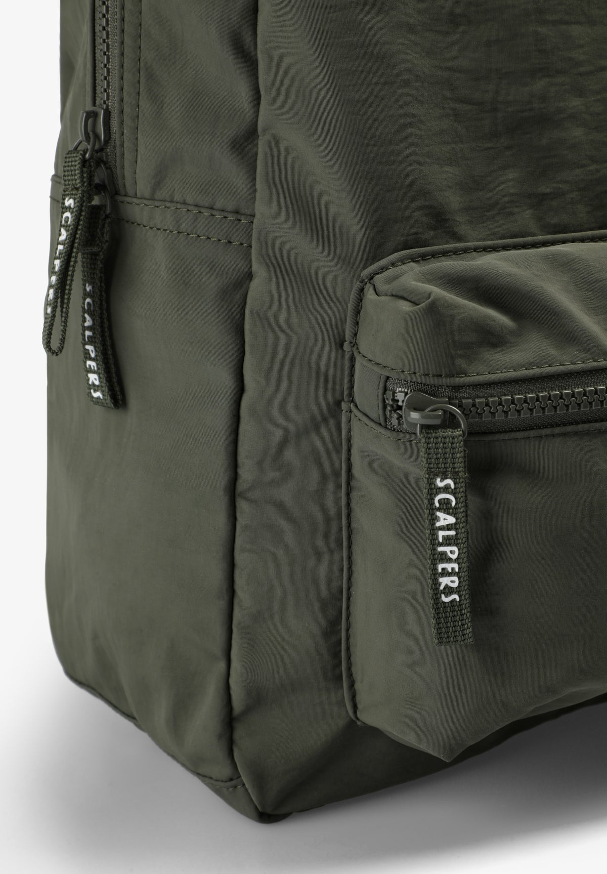 MOCHILA LOGO ESTAMPADO