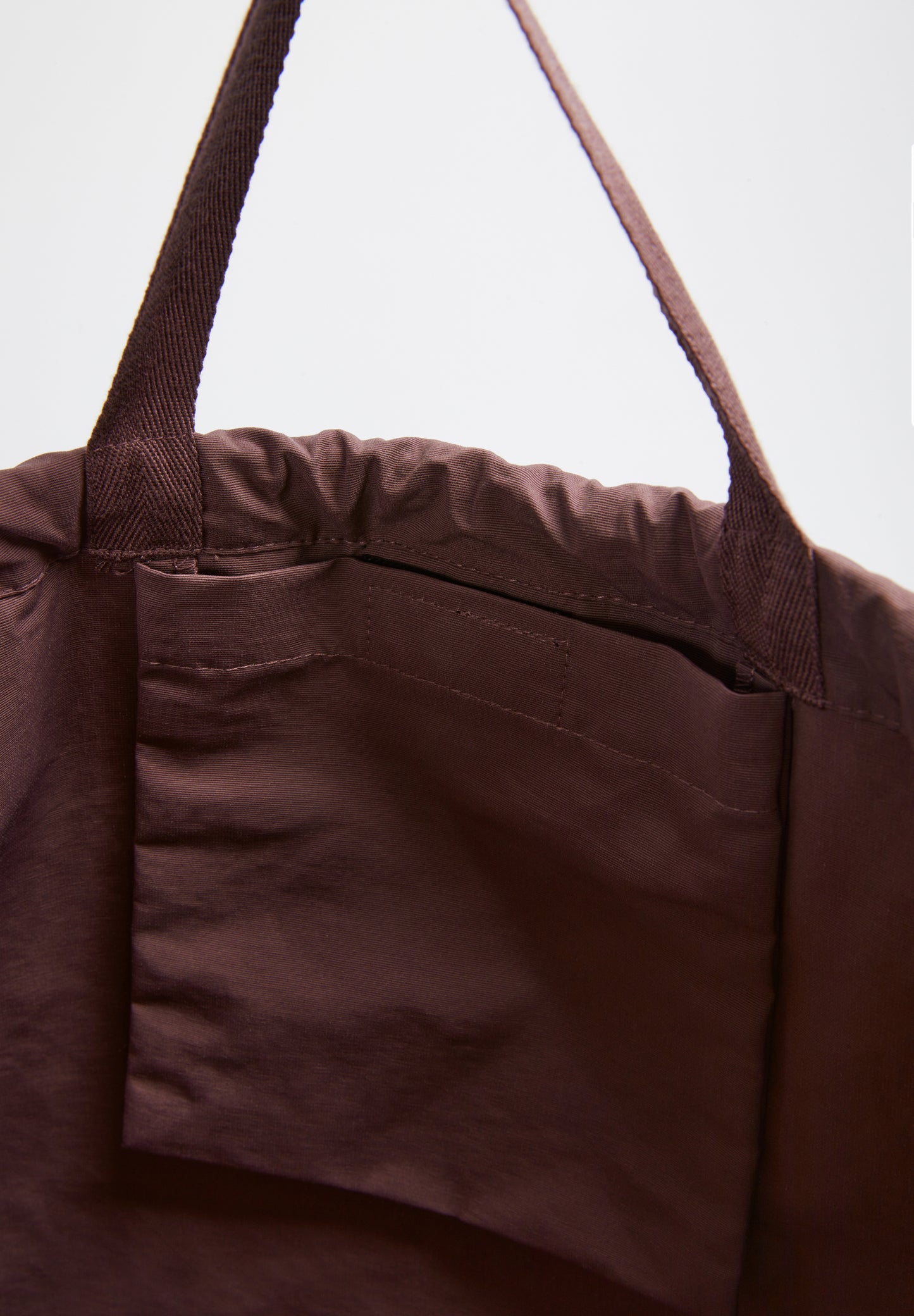 MOCHILA SACO ESTAMPADO FRONTAL