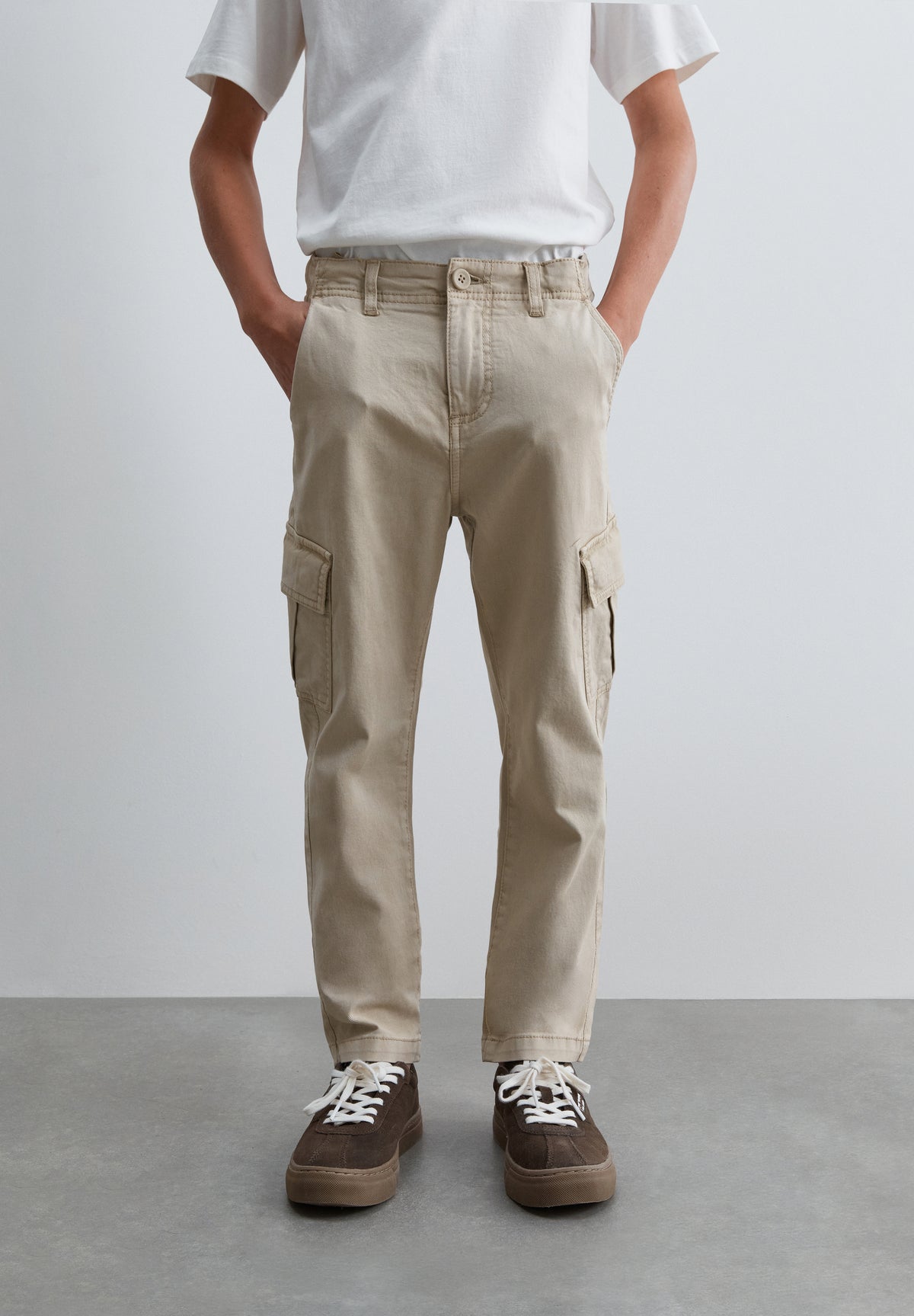 PANTALÓN CARGO SLIM FIT