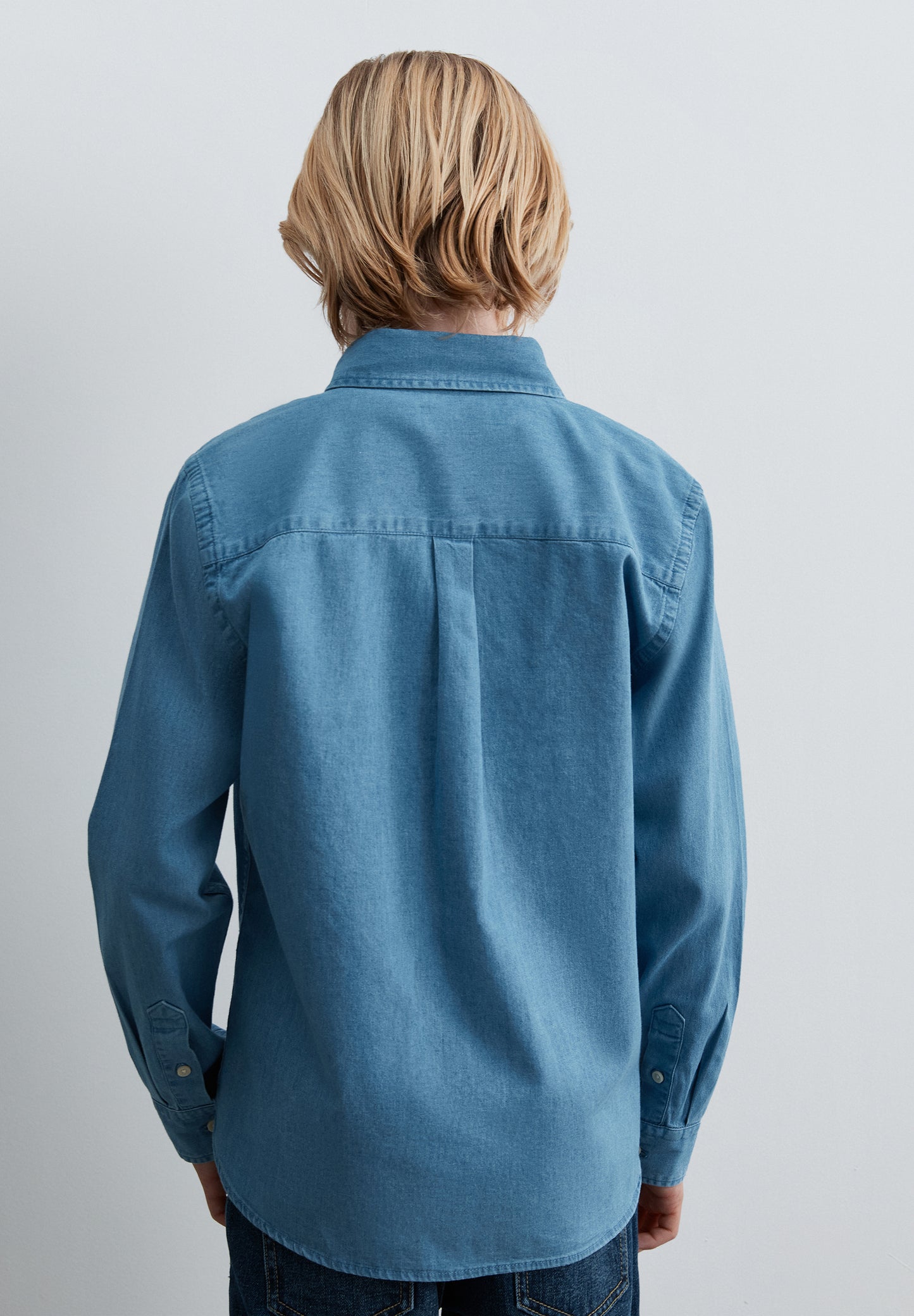 CAMISA DENIM LIGERA BORDADO