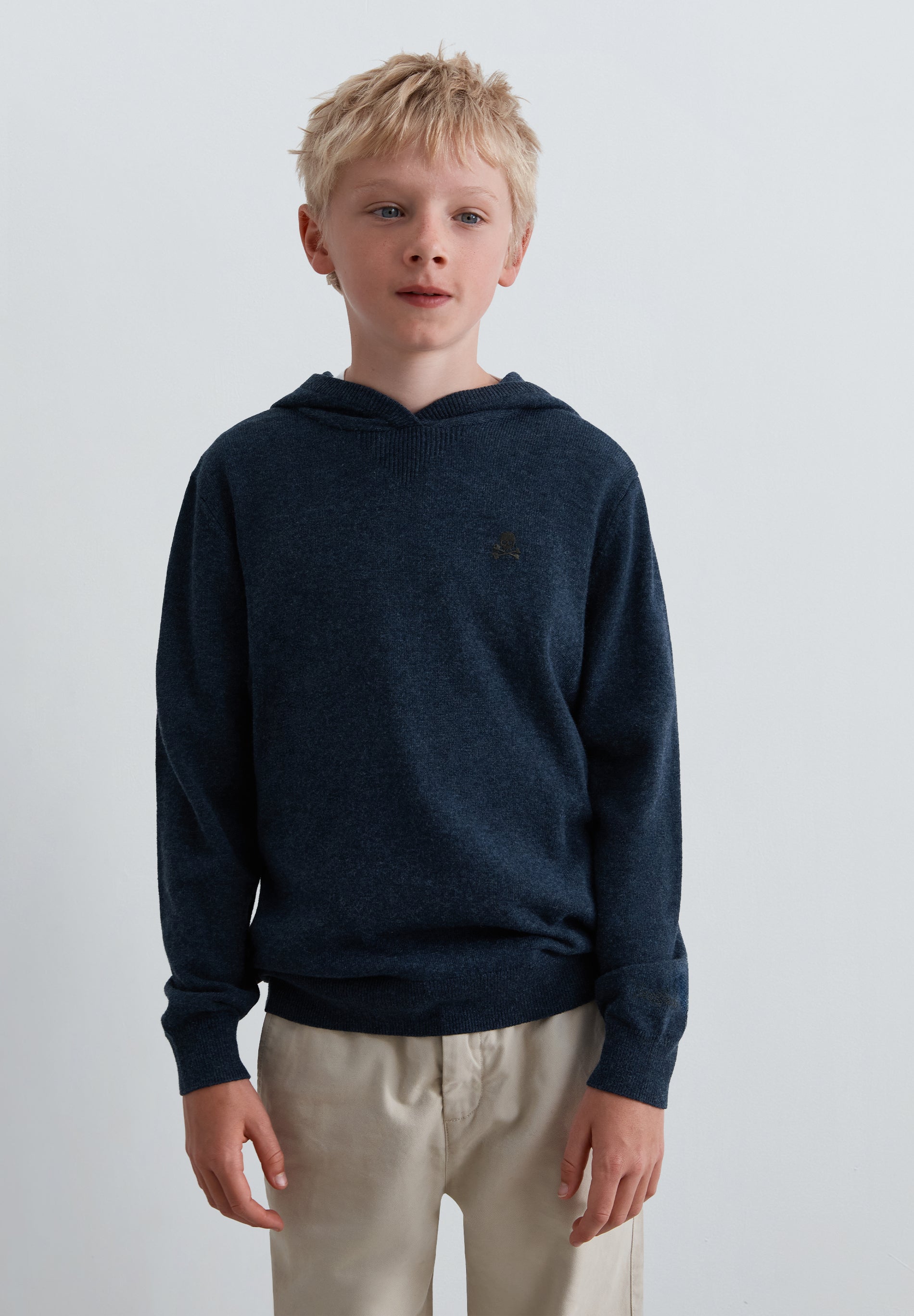JERSEY TRICOT CAPUCHA