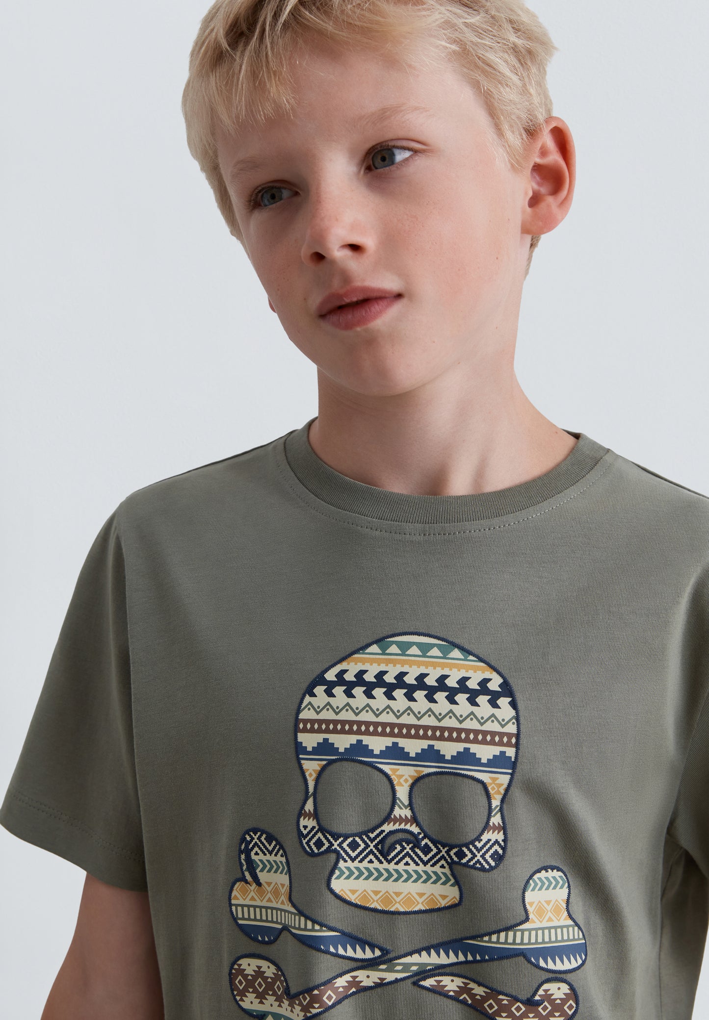 CAMISETA SKULL ESTAMPADO ÉTNICO