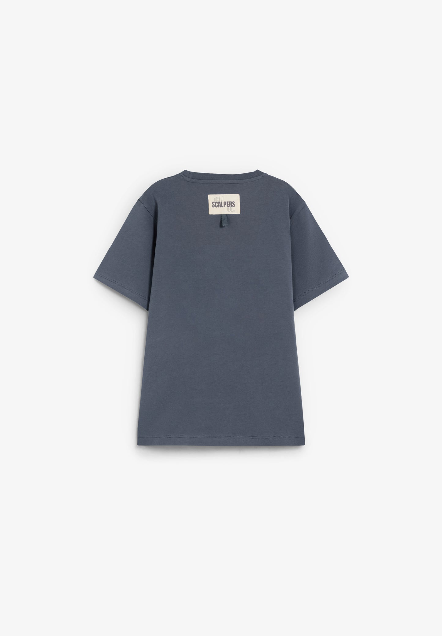 CAMISETA ESTAMPADA DETALLE TRASERO