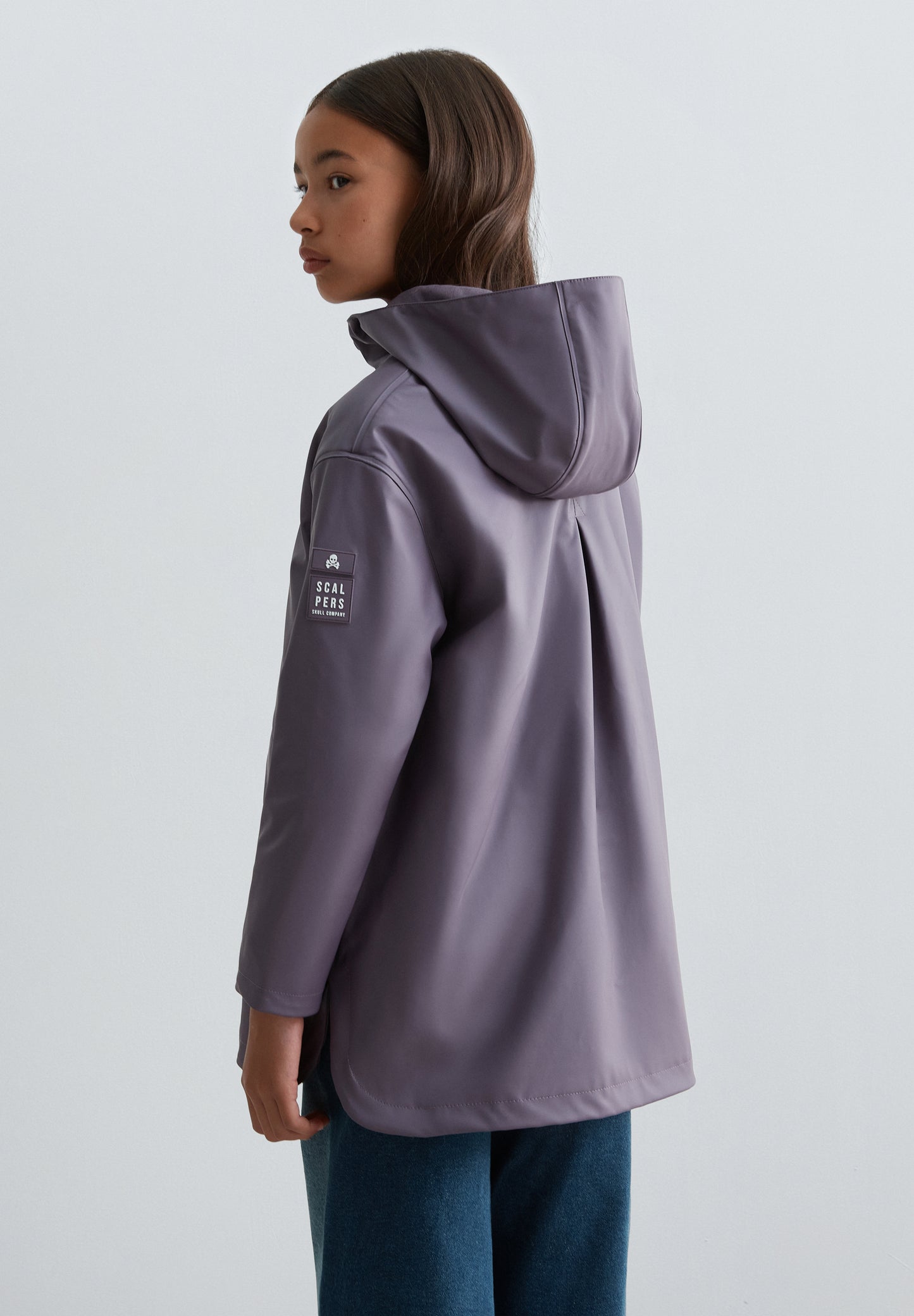 CHUBASQUERO IMPERMEABLE CON CAPUCHA