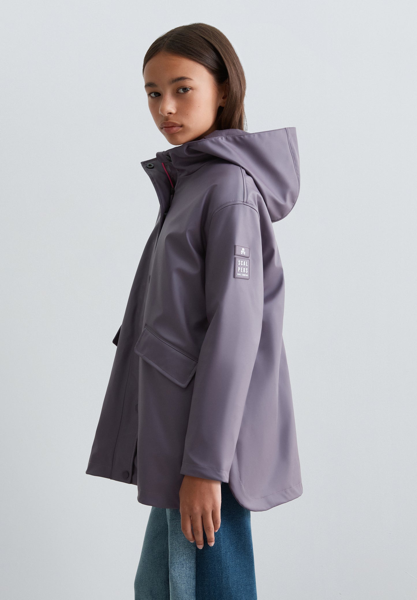 CHUBASQUERO IMPERMEABLE CON CAPUCHA