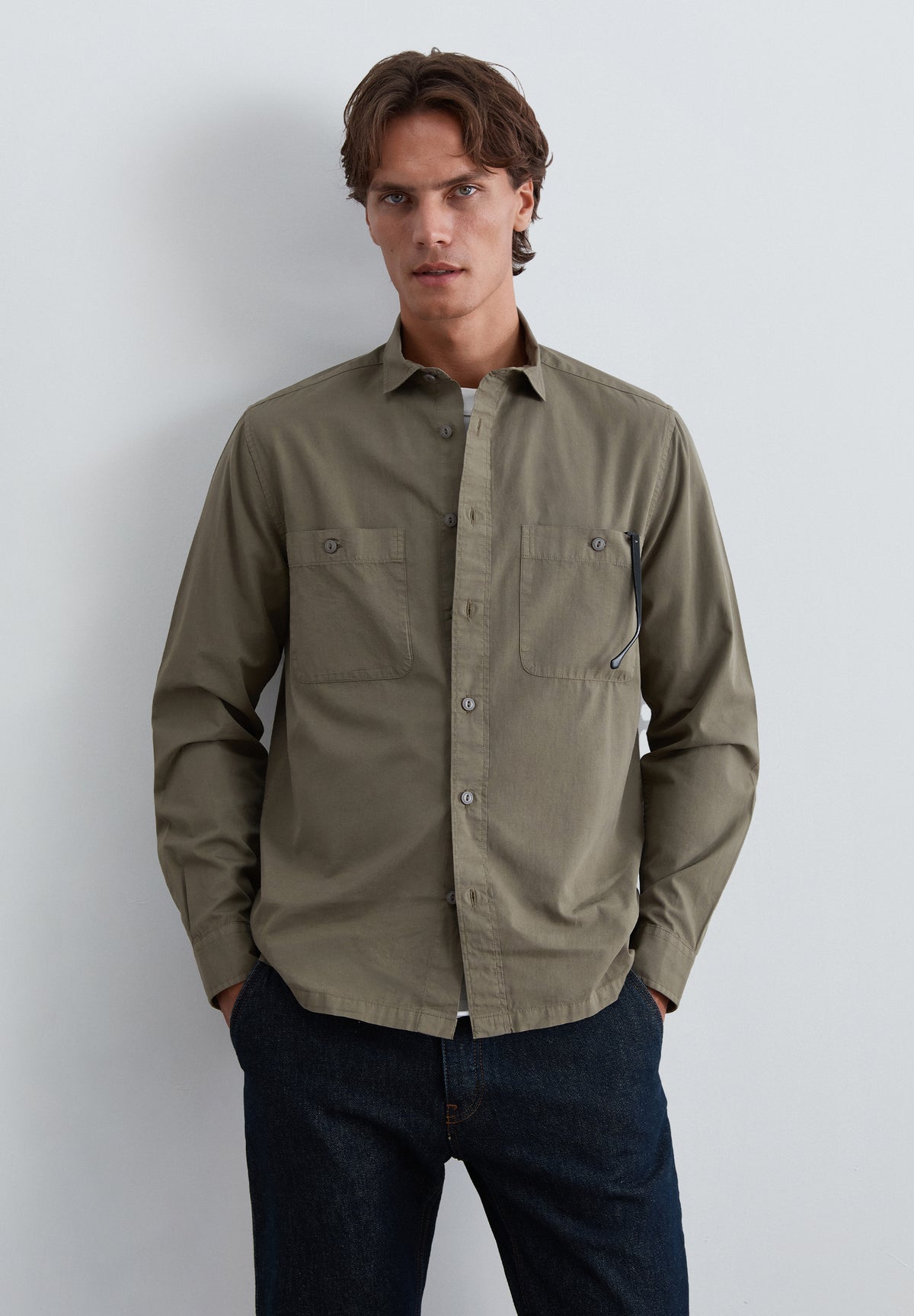 CAMISA RELAXED FIT BOLSILLOS