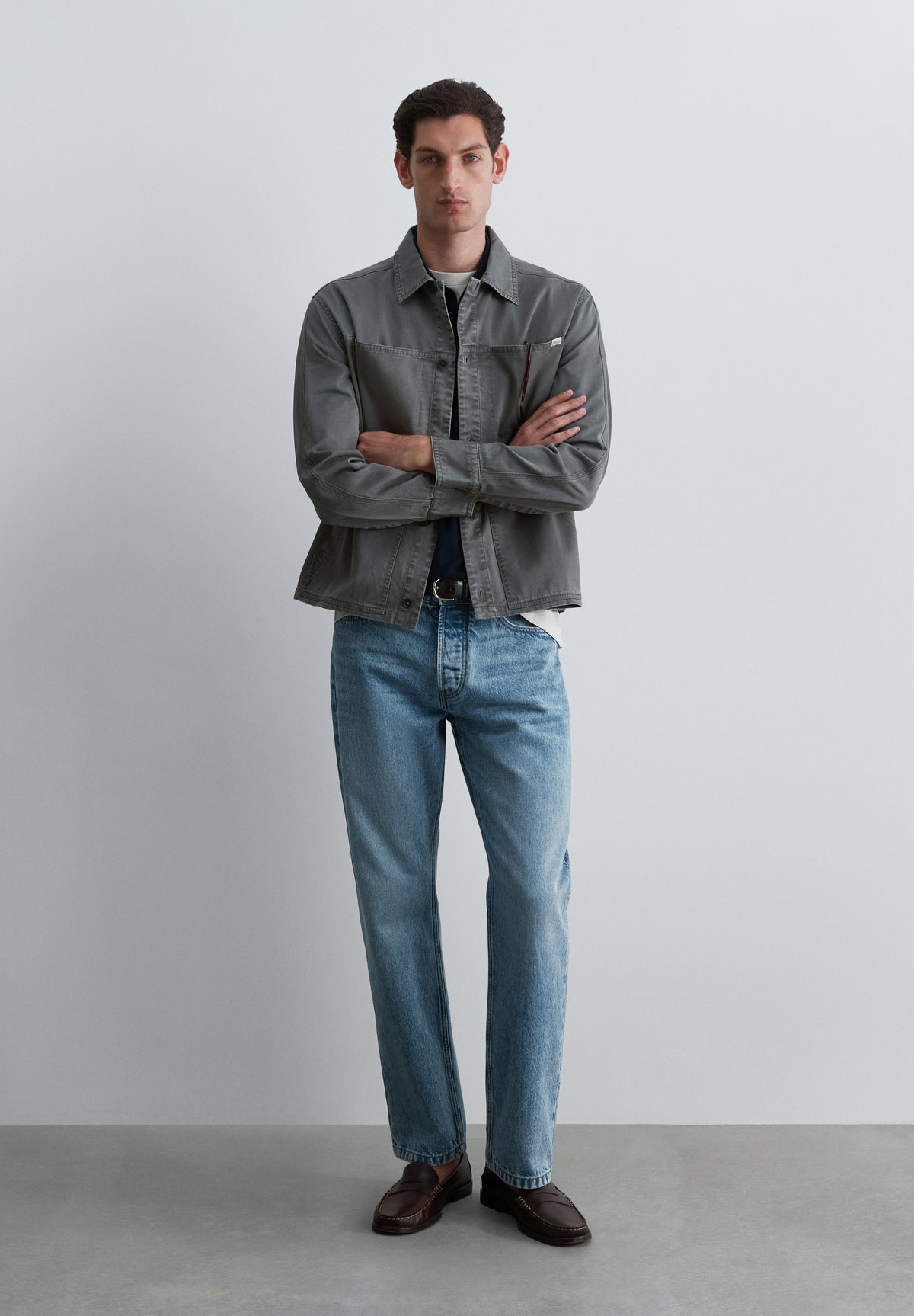 SOBRECAMISA MILITAR BOLSILLOS