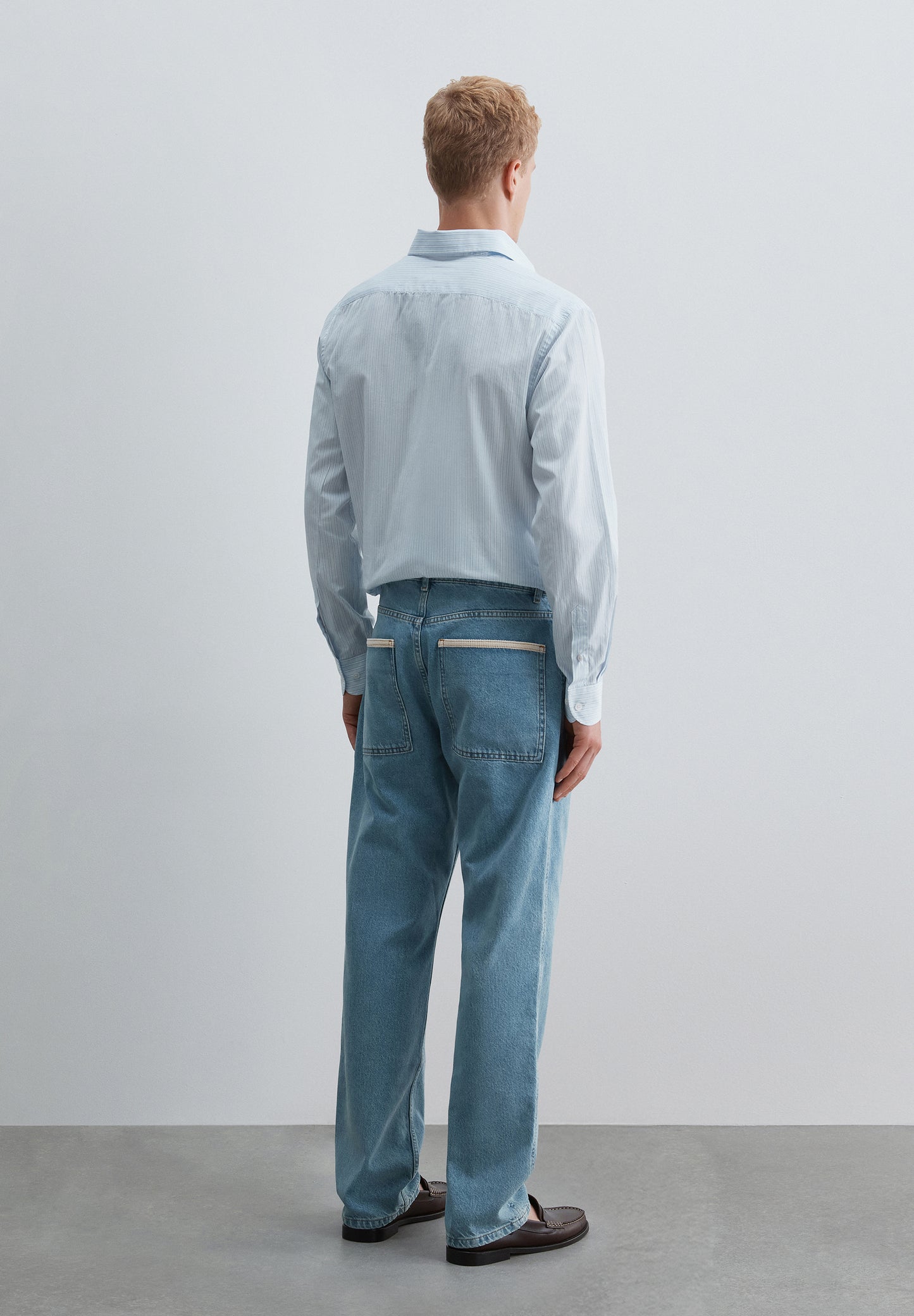 JEAN WASHED REGULAR FIT