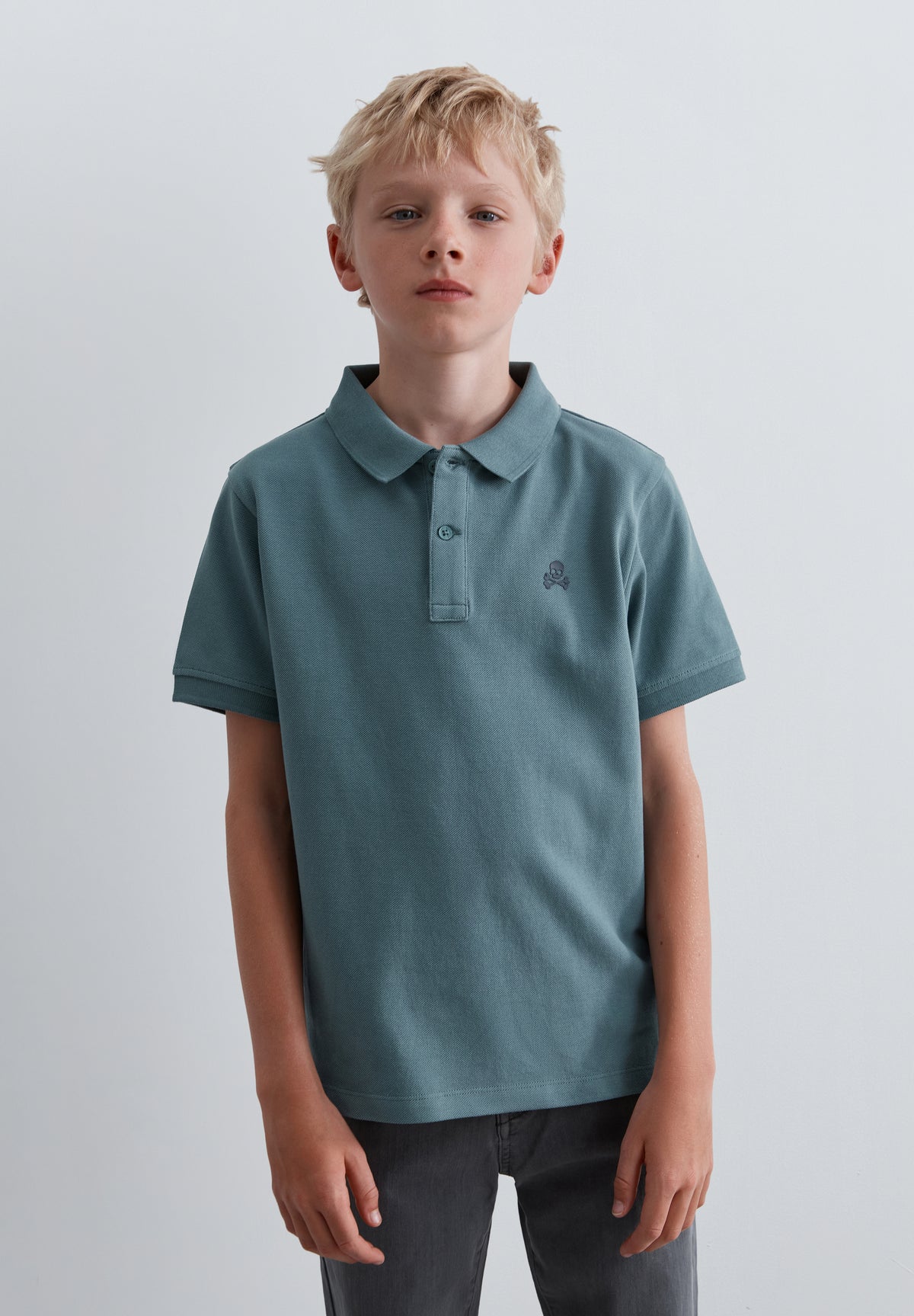 POLO BÁSICO CALAVERA