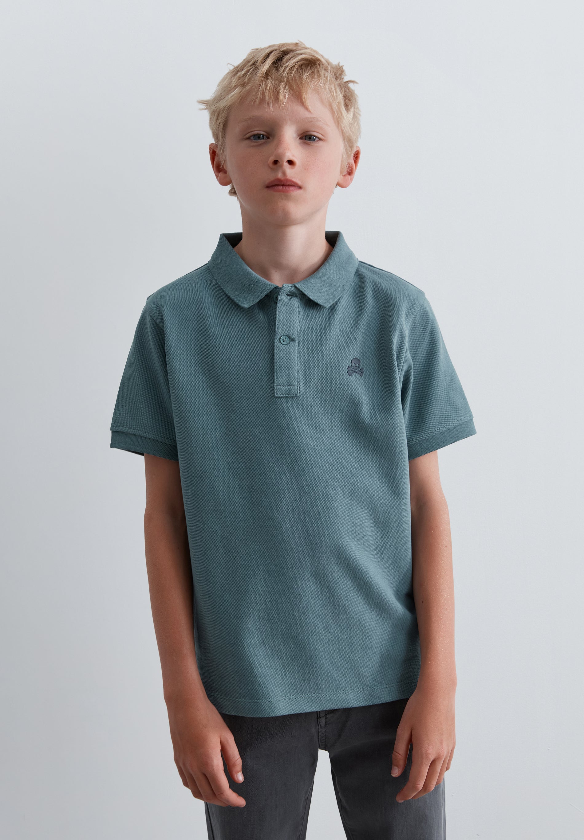 POLO BÁSICO CALAVERA