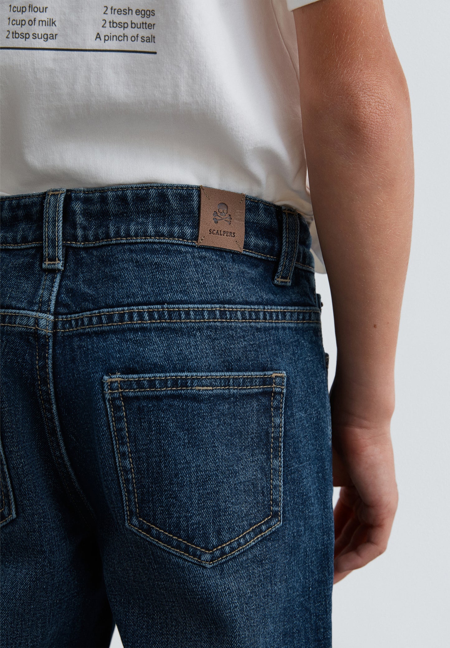 PANTALÓN VAQUERO SLIM FIT