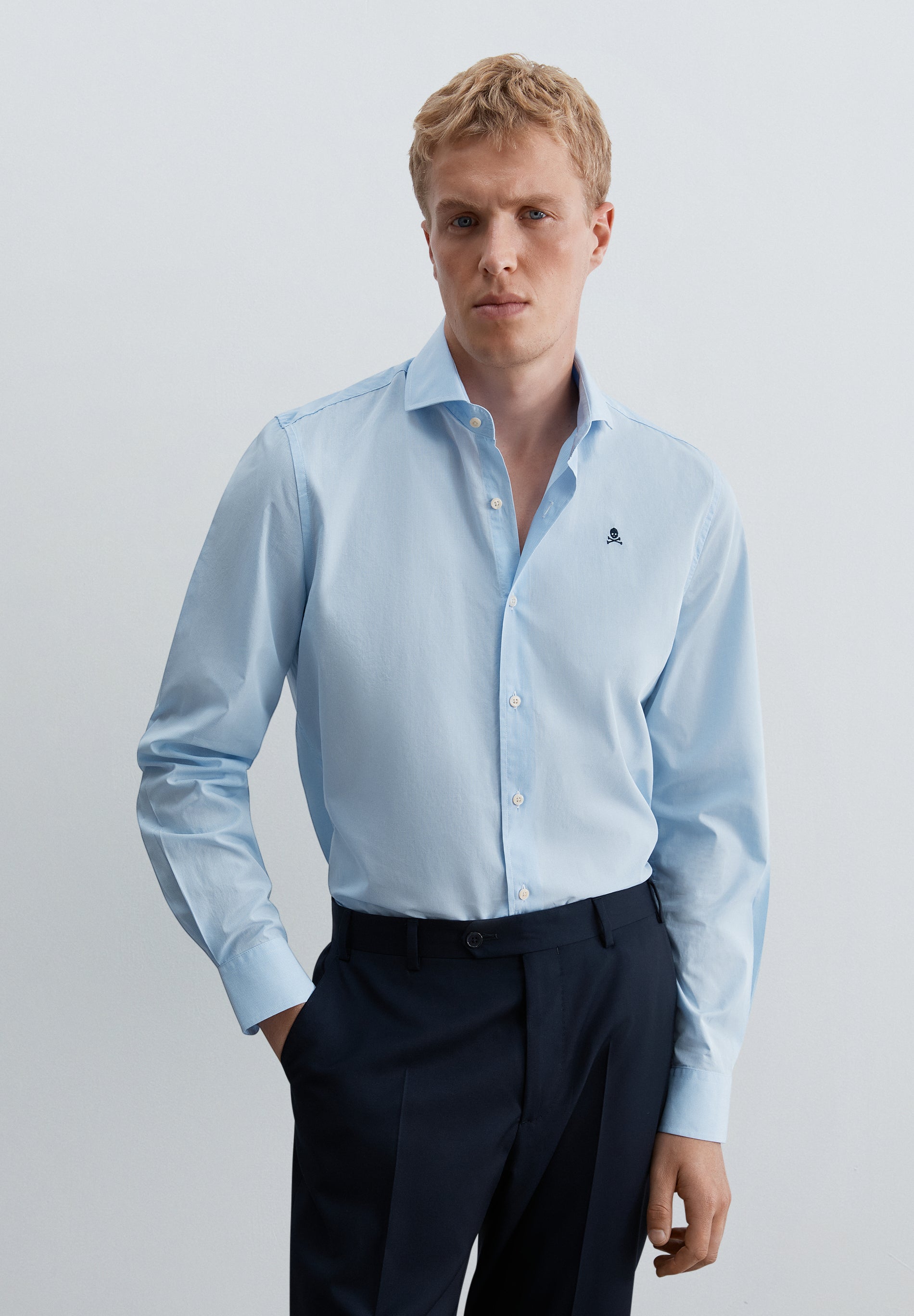 CAMISA MICROCUADRO CUELLO CUTAWAY