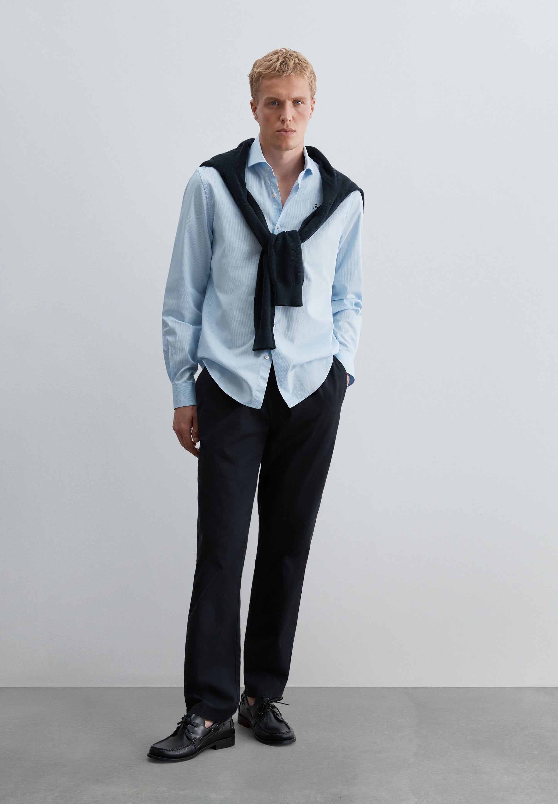 CAMISA MICROCUADRO CUELLO CUTAWAY