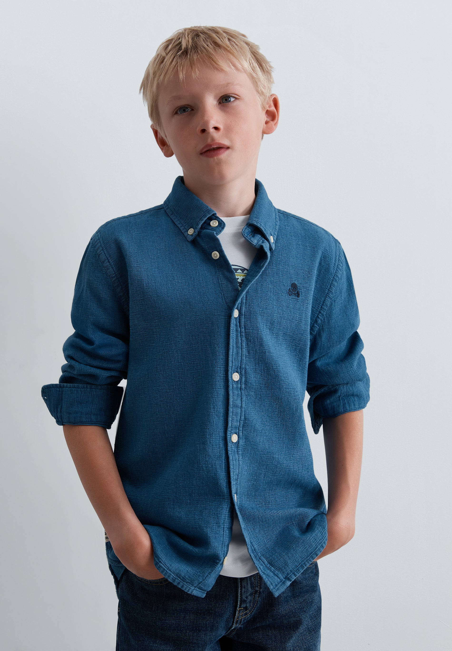 CAMISA DENIM CUELLO CON BOTONES