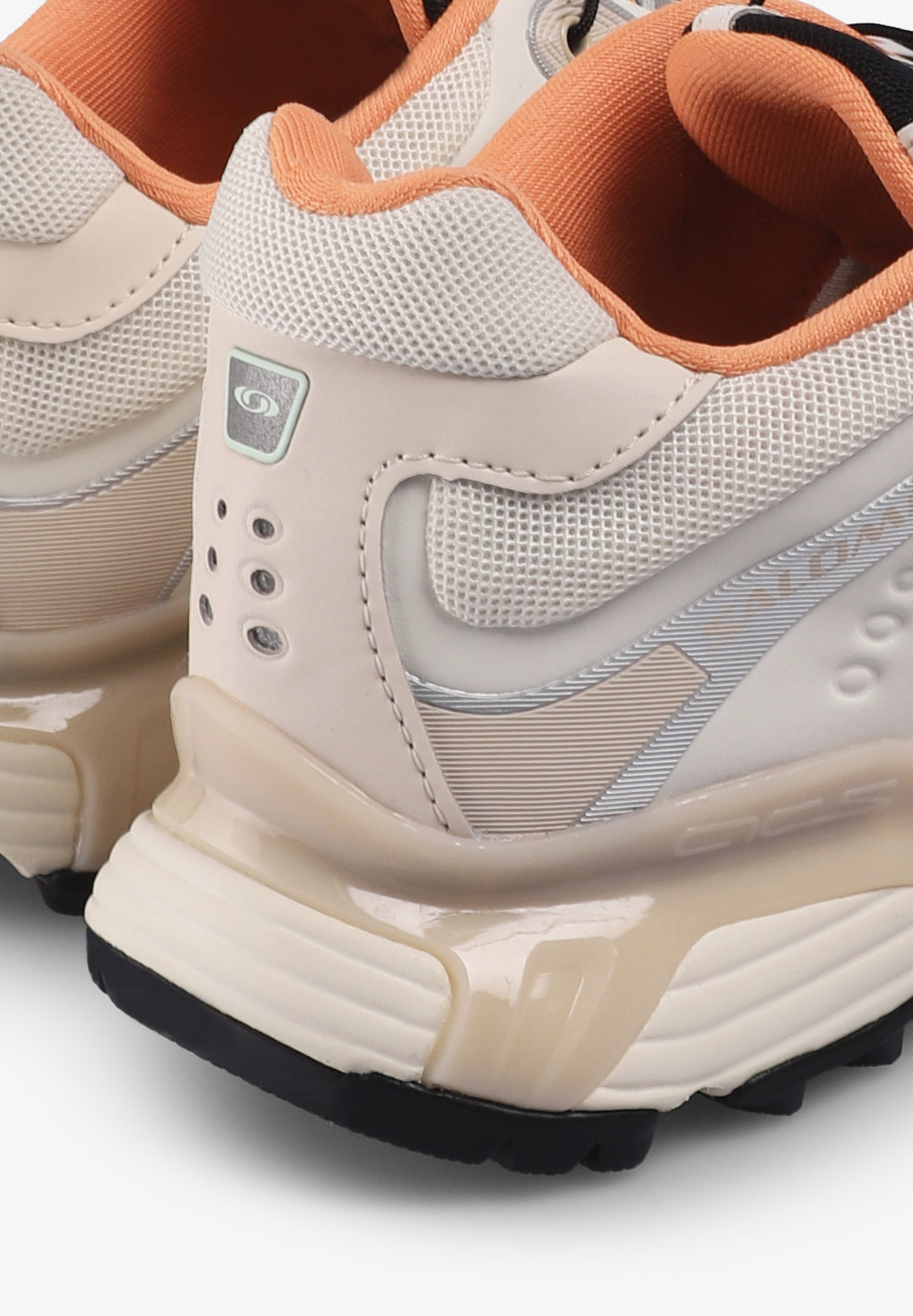 SALOMON | SNEAKERS XT-WHISPER MUJER