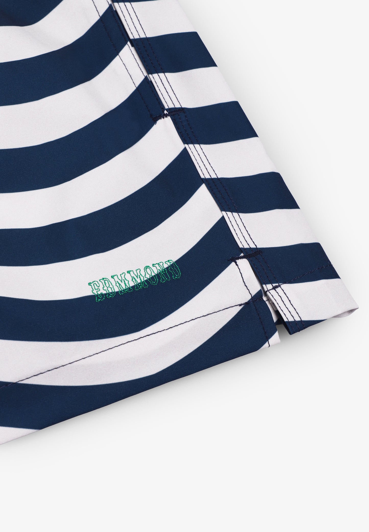 EDMMOND STUDIOS | BAÑADOR CIRCUS