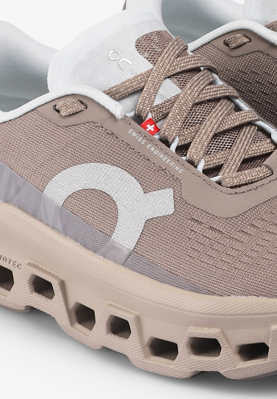 ON  | CLOUDMONSTER 1
