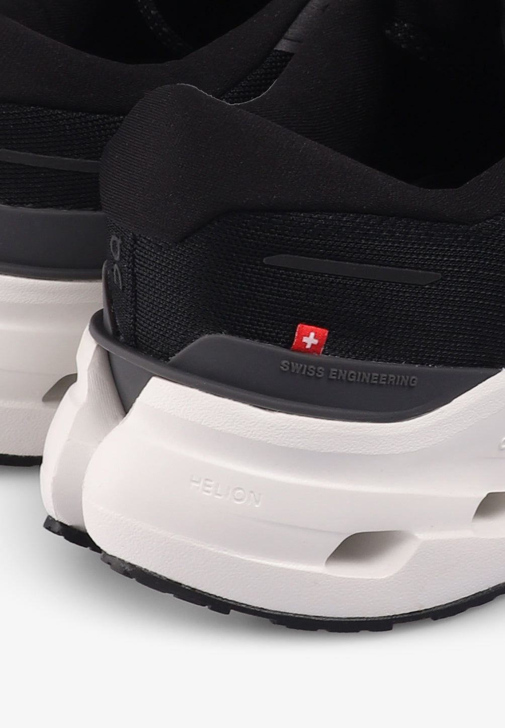 ON | SNEAKERS CLOUDRUNNER 3 HOMBRE