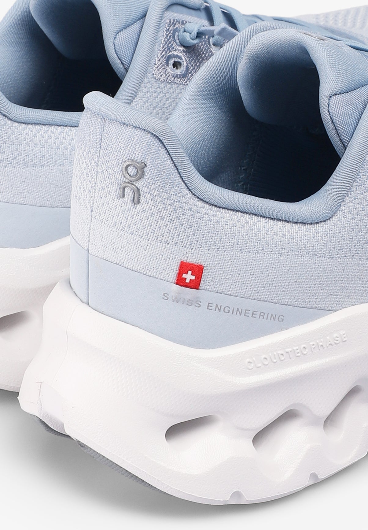 ON | SNEAKERS CLOUDTILT MUJER