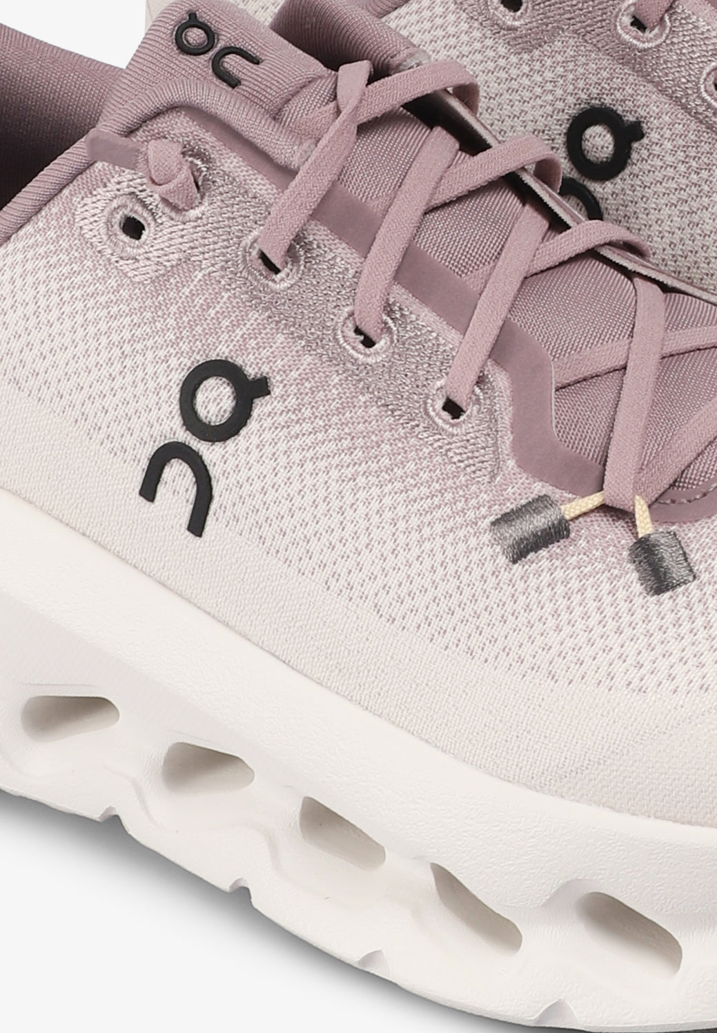 ON | SNEAKERS CLOUDTILT MUJER