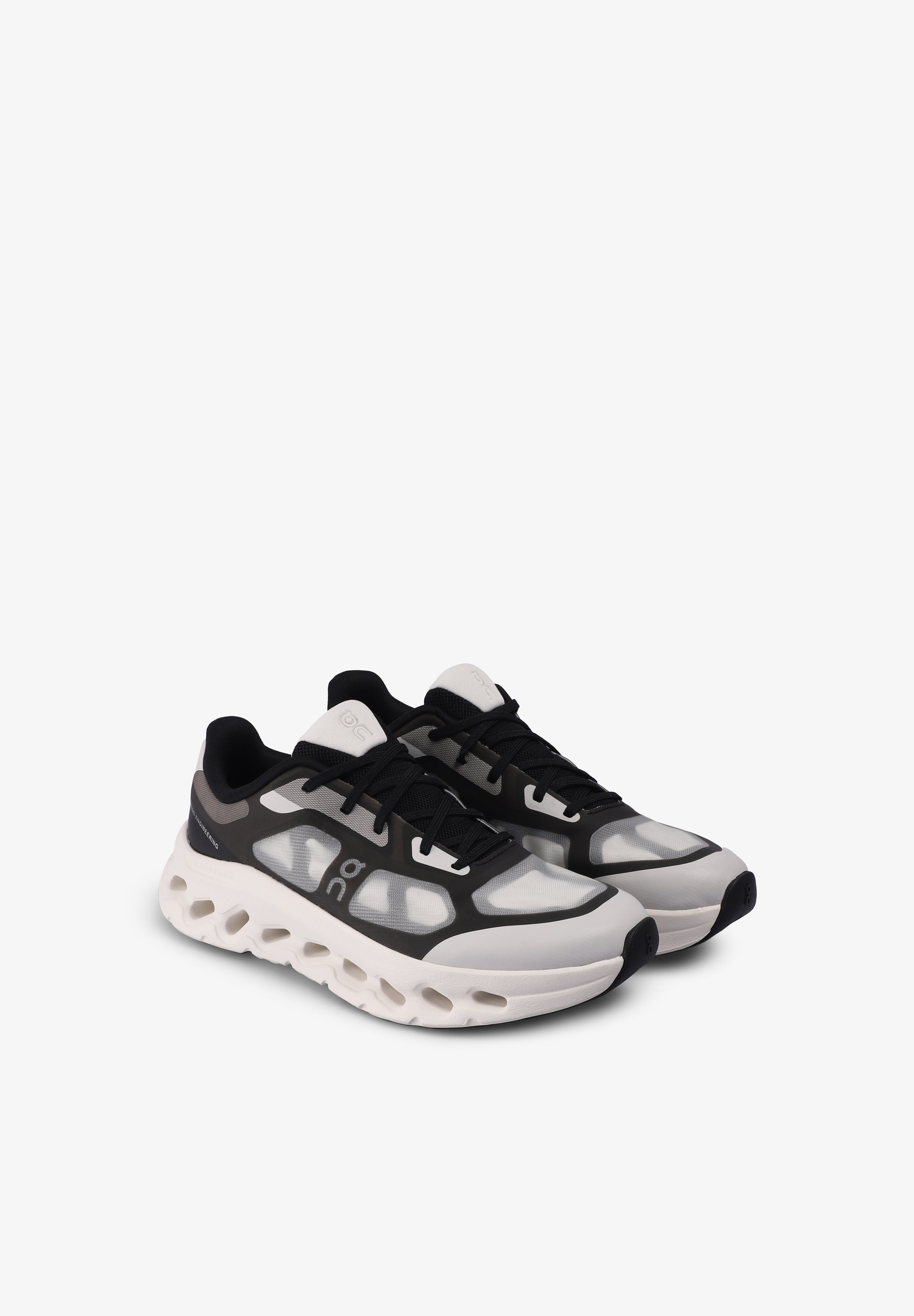 ON | SNEAKERS CLOUDTILT REMIX HOMBRE