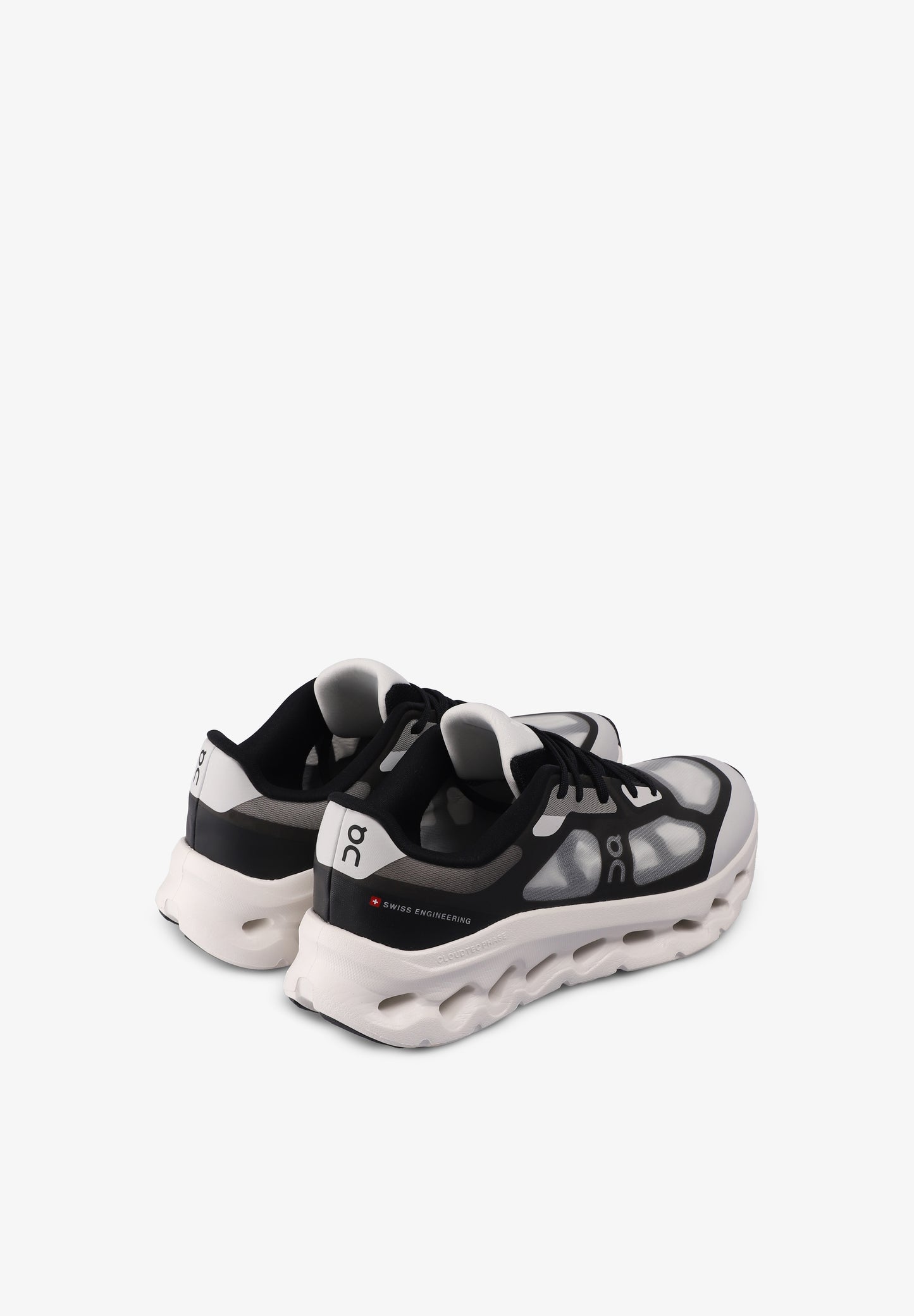 ON | SNEAKERS CLOUDTILT REMIX HOMBRE