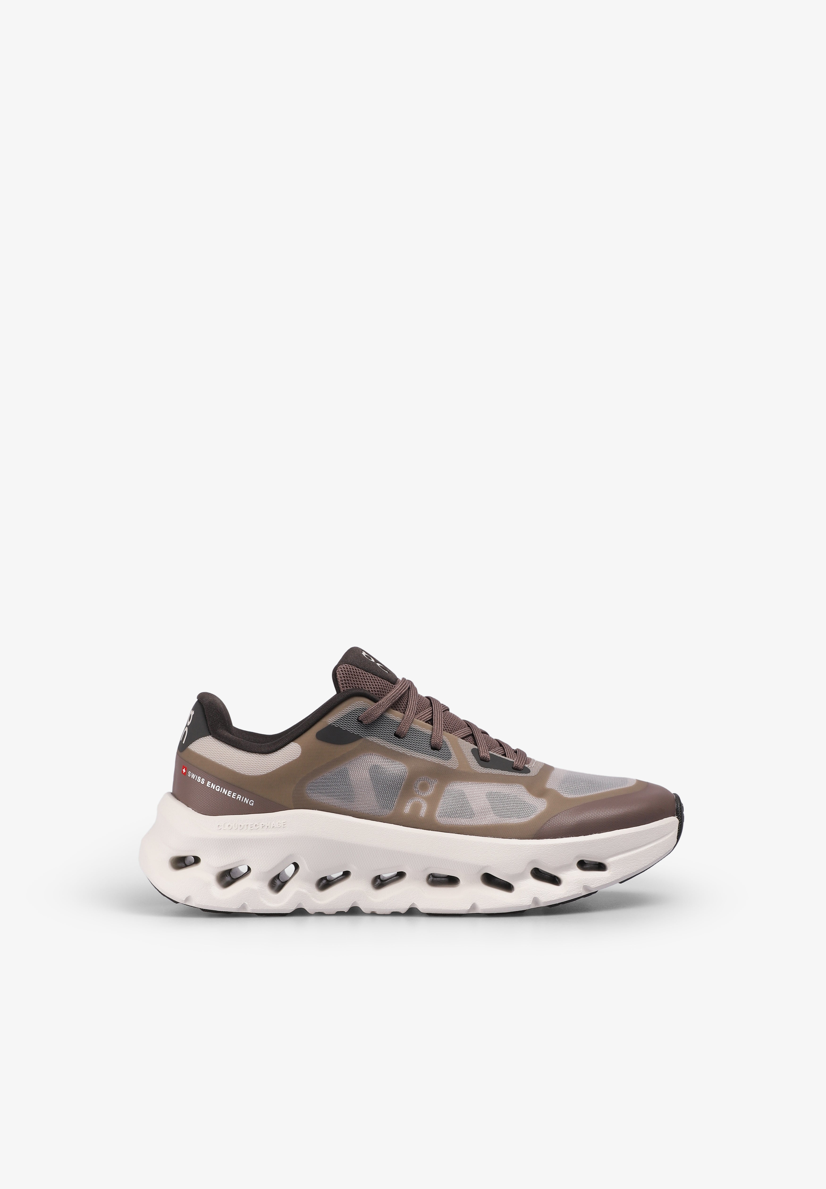 ON  | SNEAKERS CLOUDTILT REMIX 1